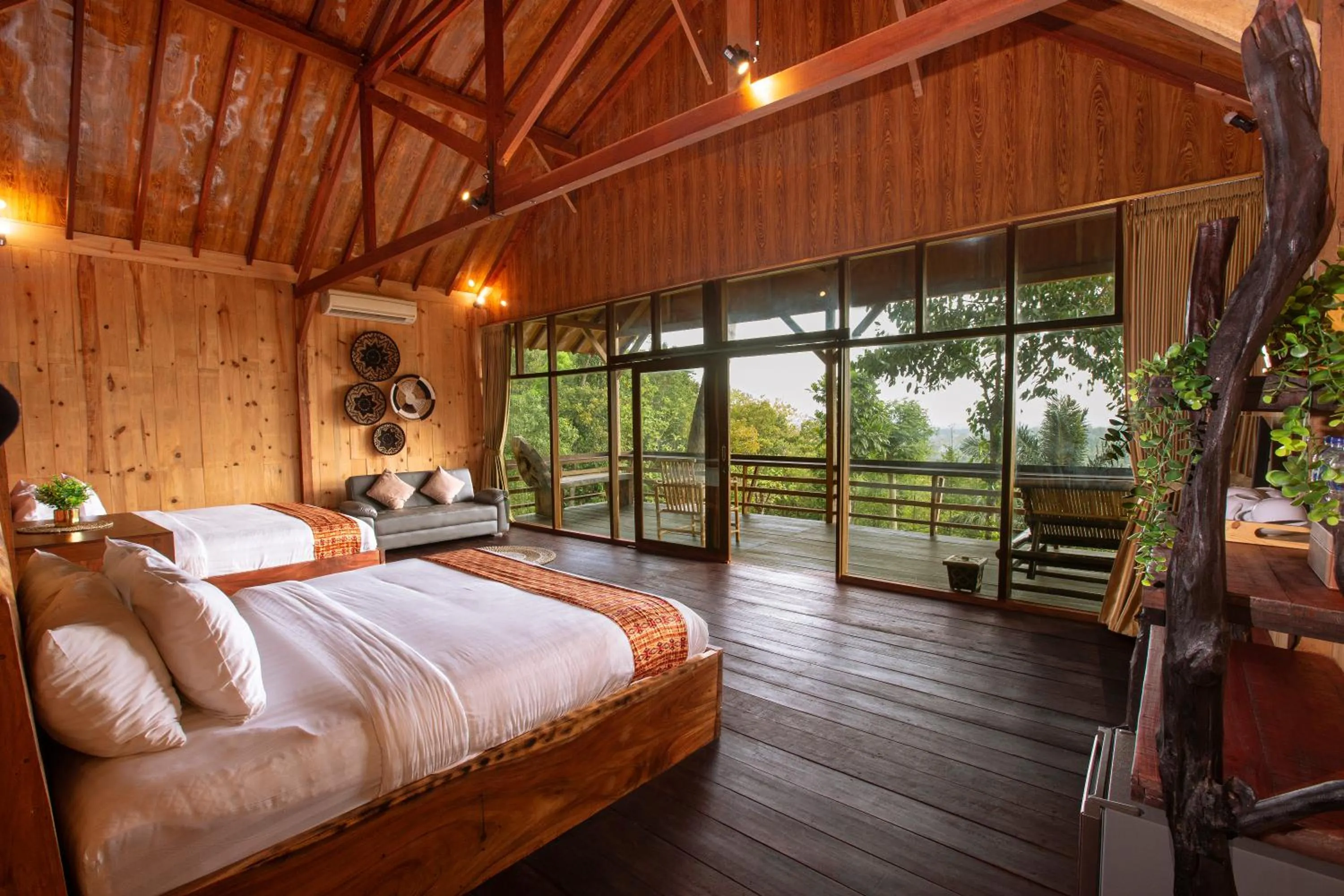 Bed in Rajaklana Resort and Spa