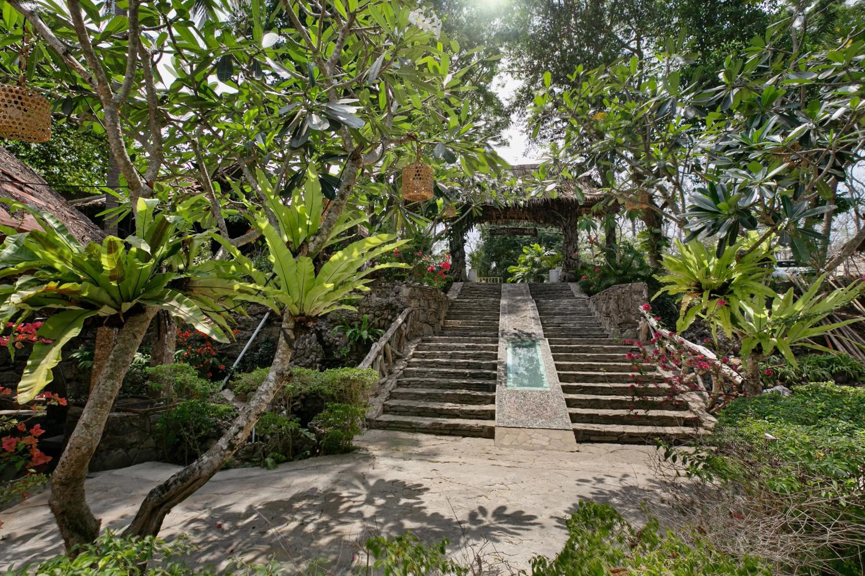Garden in Rajaklana Resort and Spa