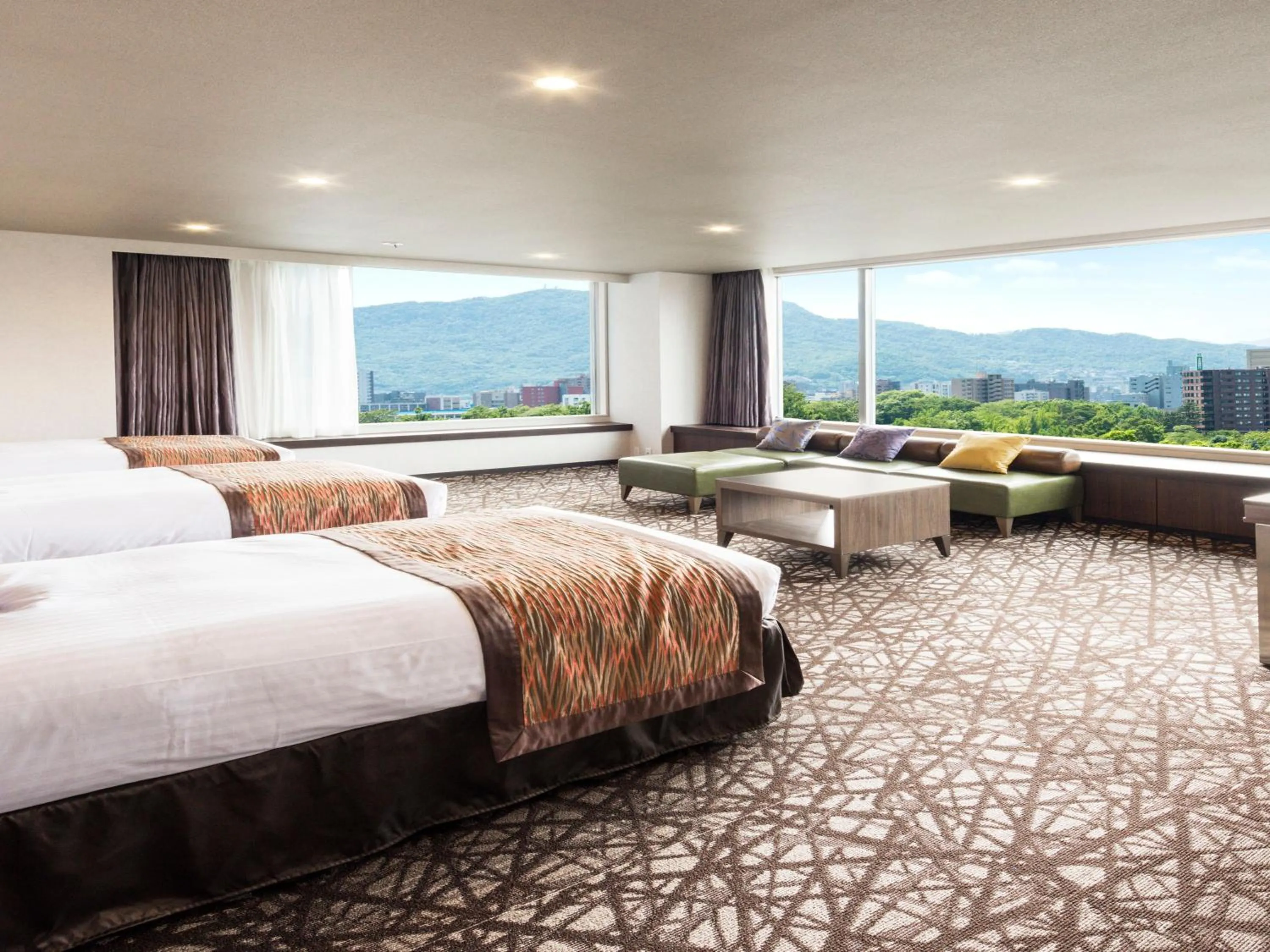 Photo of the whole room, Bed in HOTEL MYSTAYS Sapporo Nakajima Park