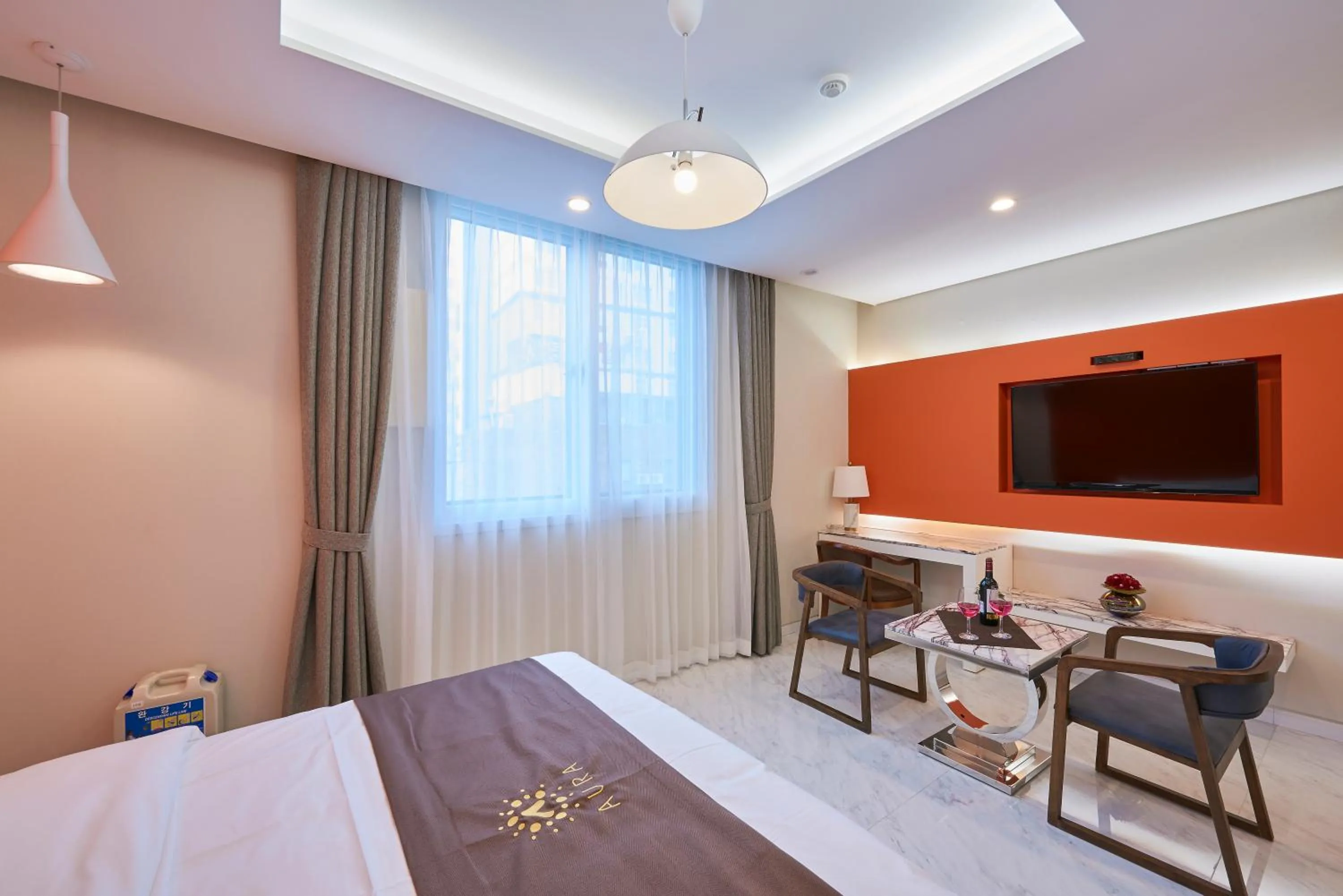 Bed in Gwangju Aura Hotel