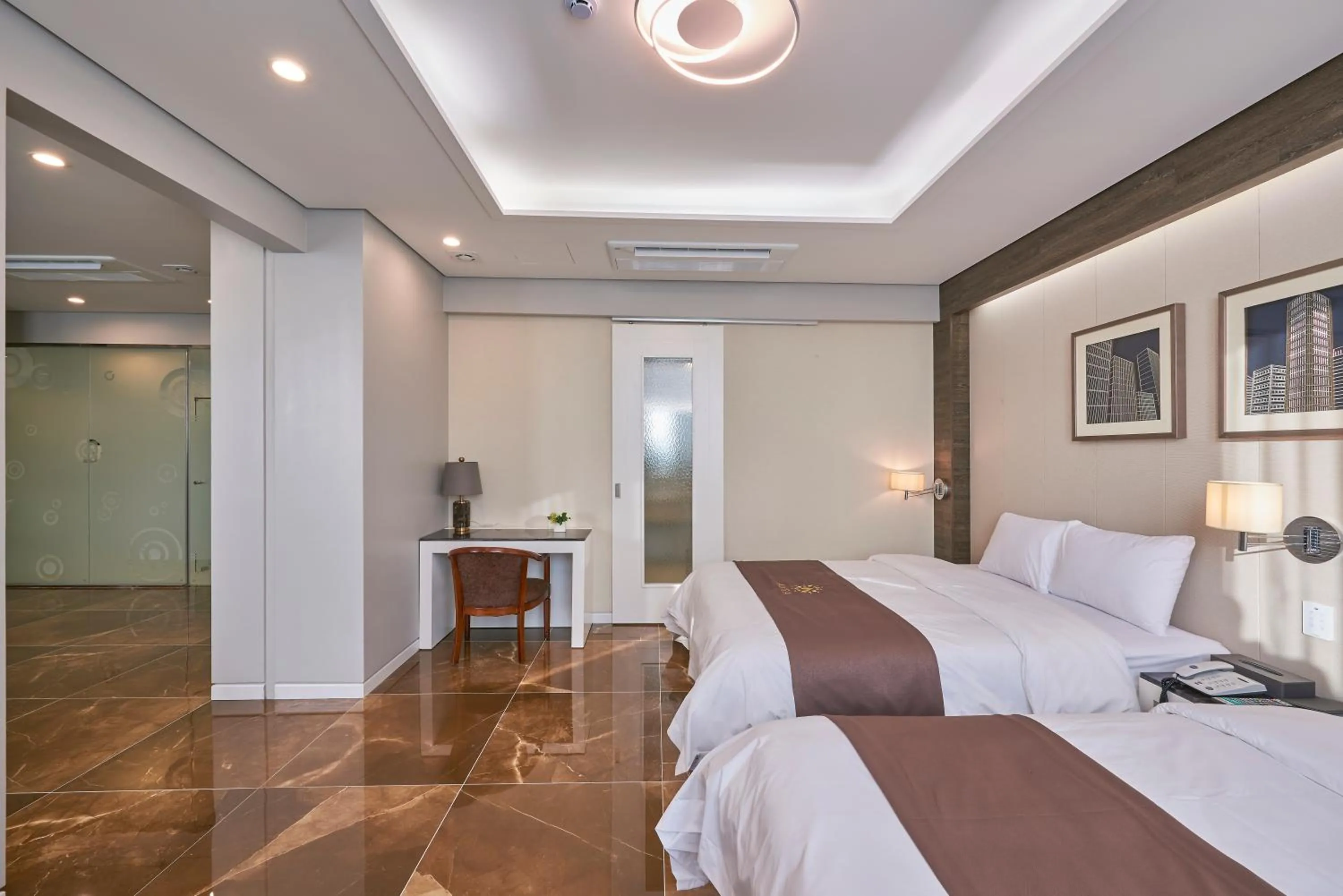 Bed in Gwangju Aura Hotel