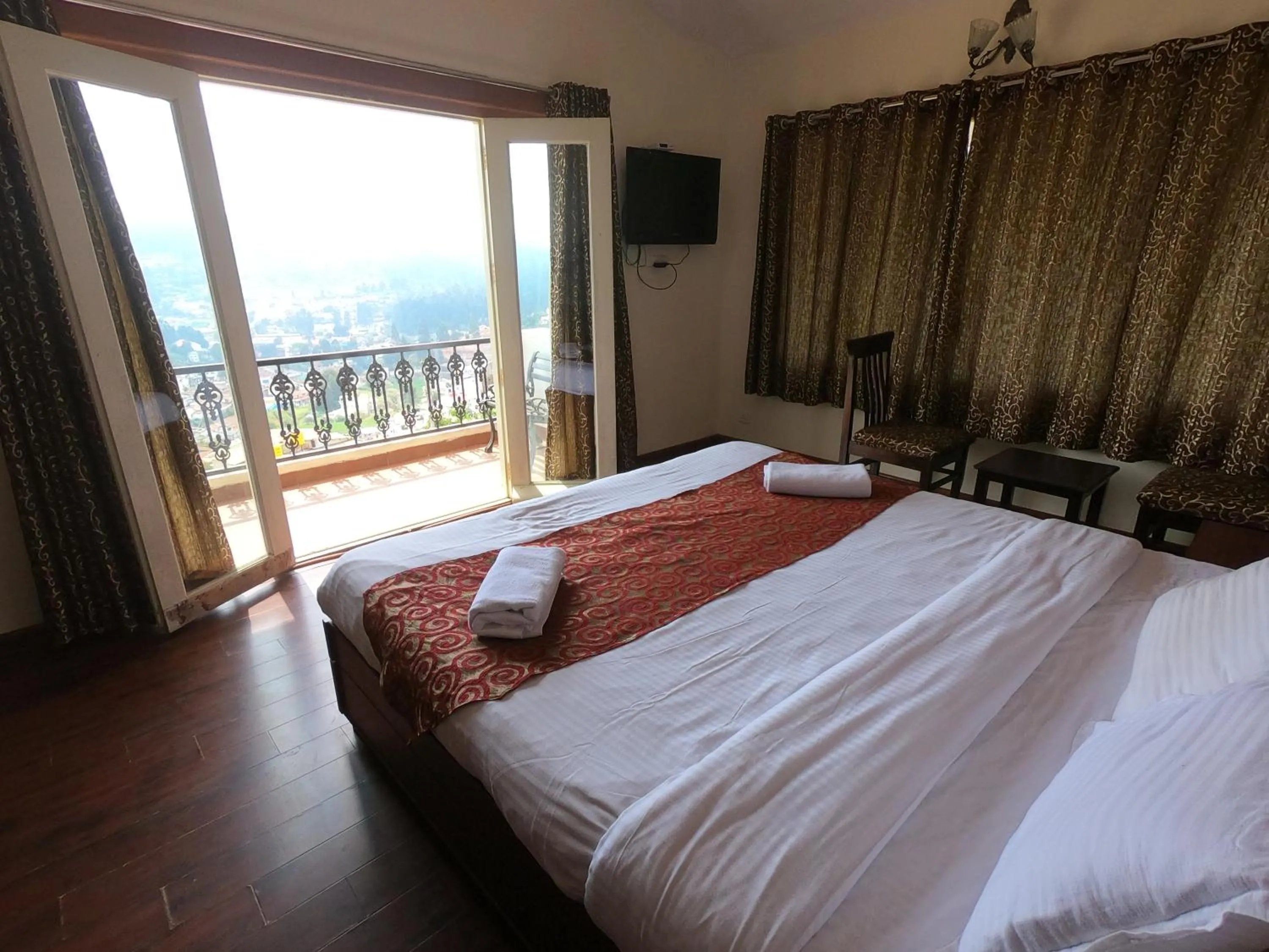 Bed in Berry Hills Resort