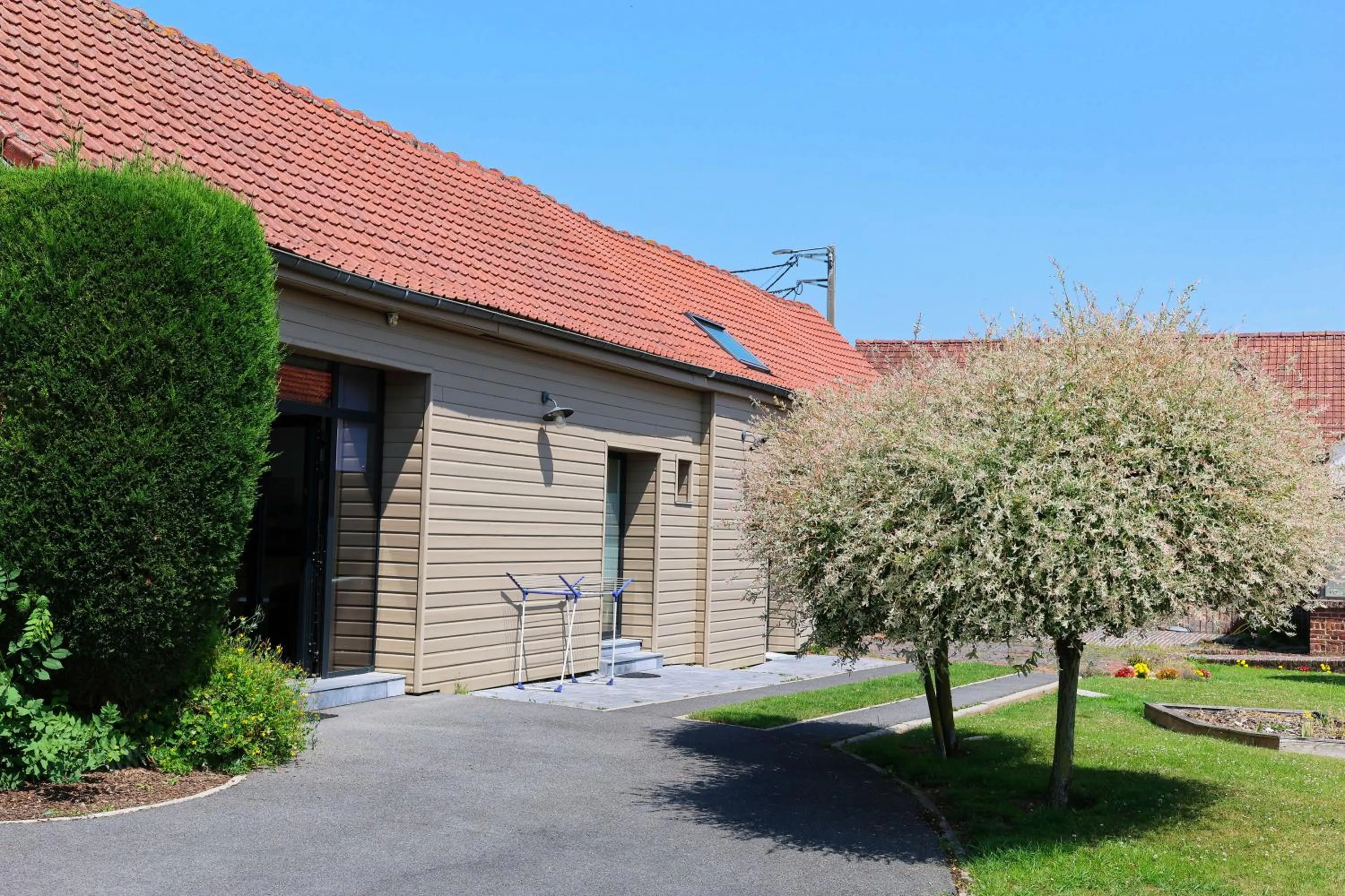 Property building in Les Chambres de Saint Hilaire