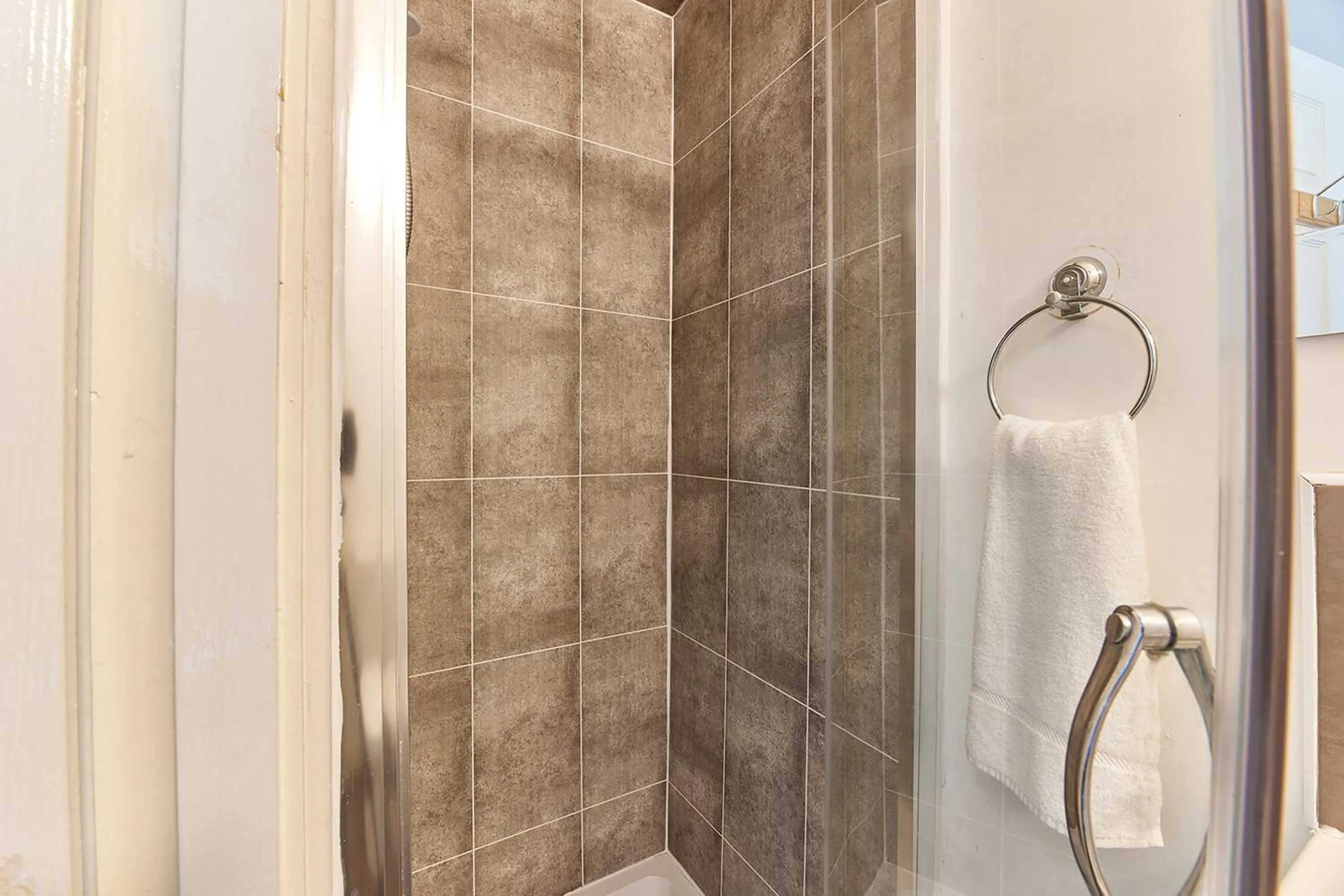 Shower in Pleasure Holiday Apartments