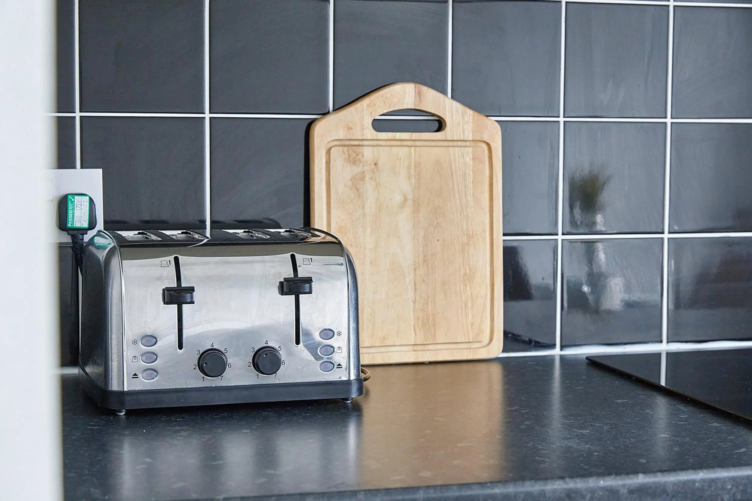 Kitchen or kitchenette in Pleasure Holiday Apartments