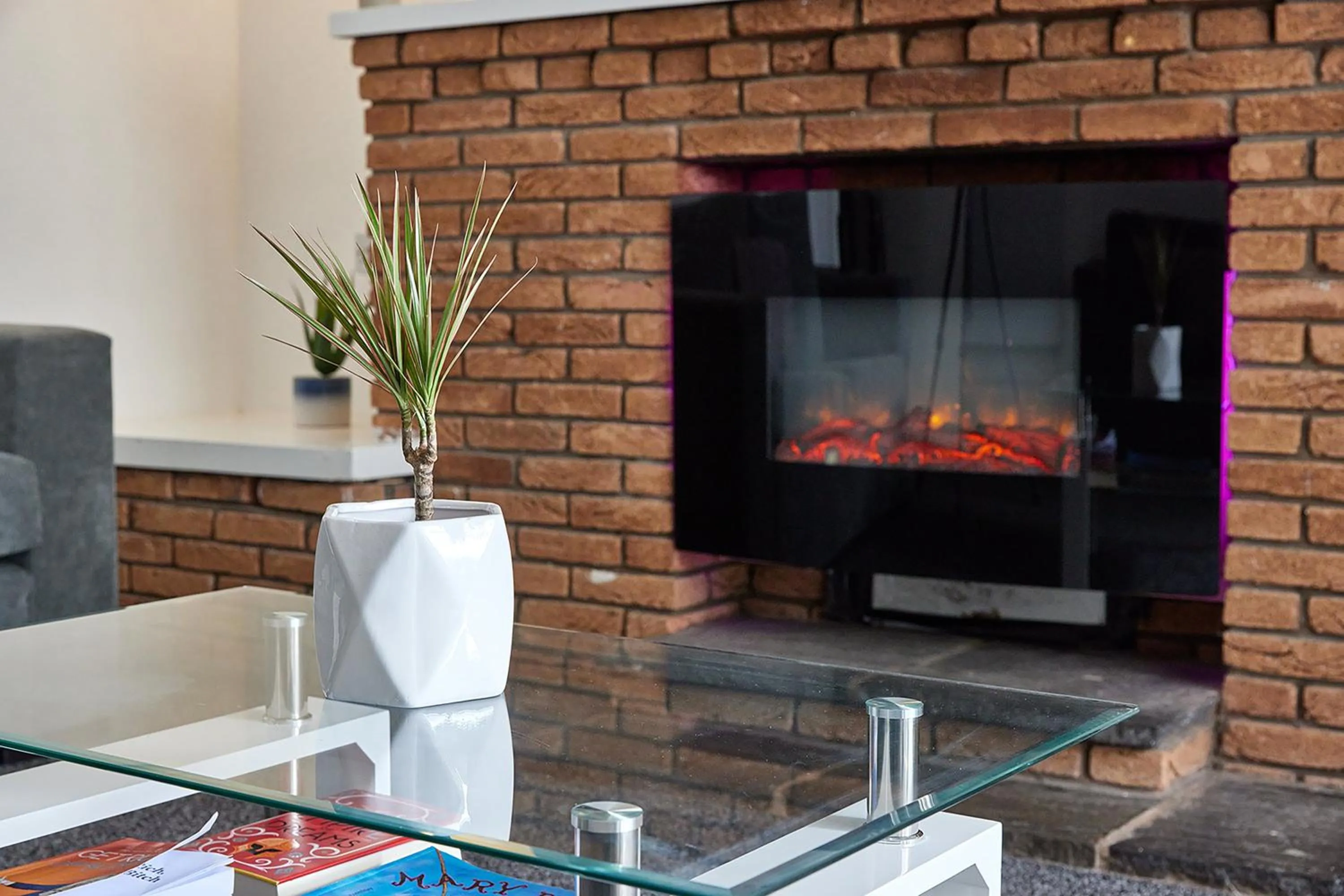 flat iron in Pleasure Holiday Apartments