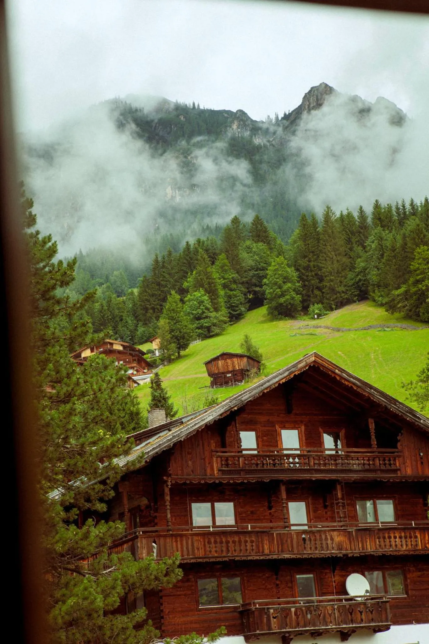 Natural landscape in Hotel Zur Post