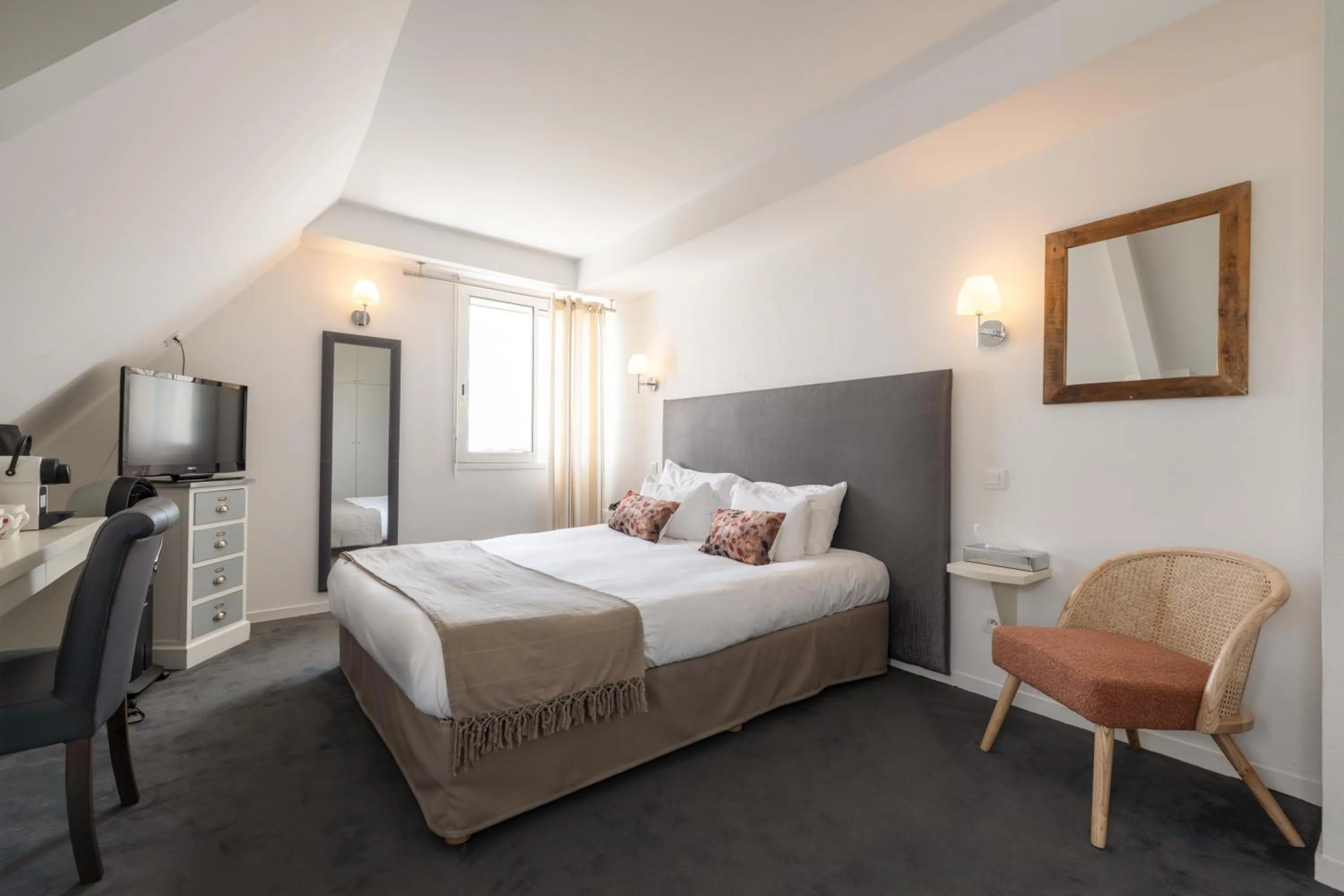 Photo of the whole room in Hotel Restaurant Lesage