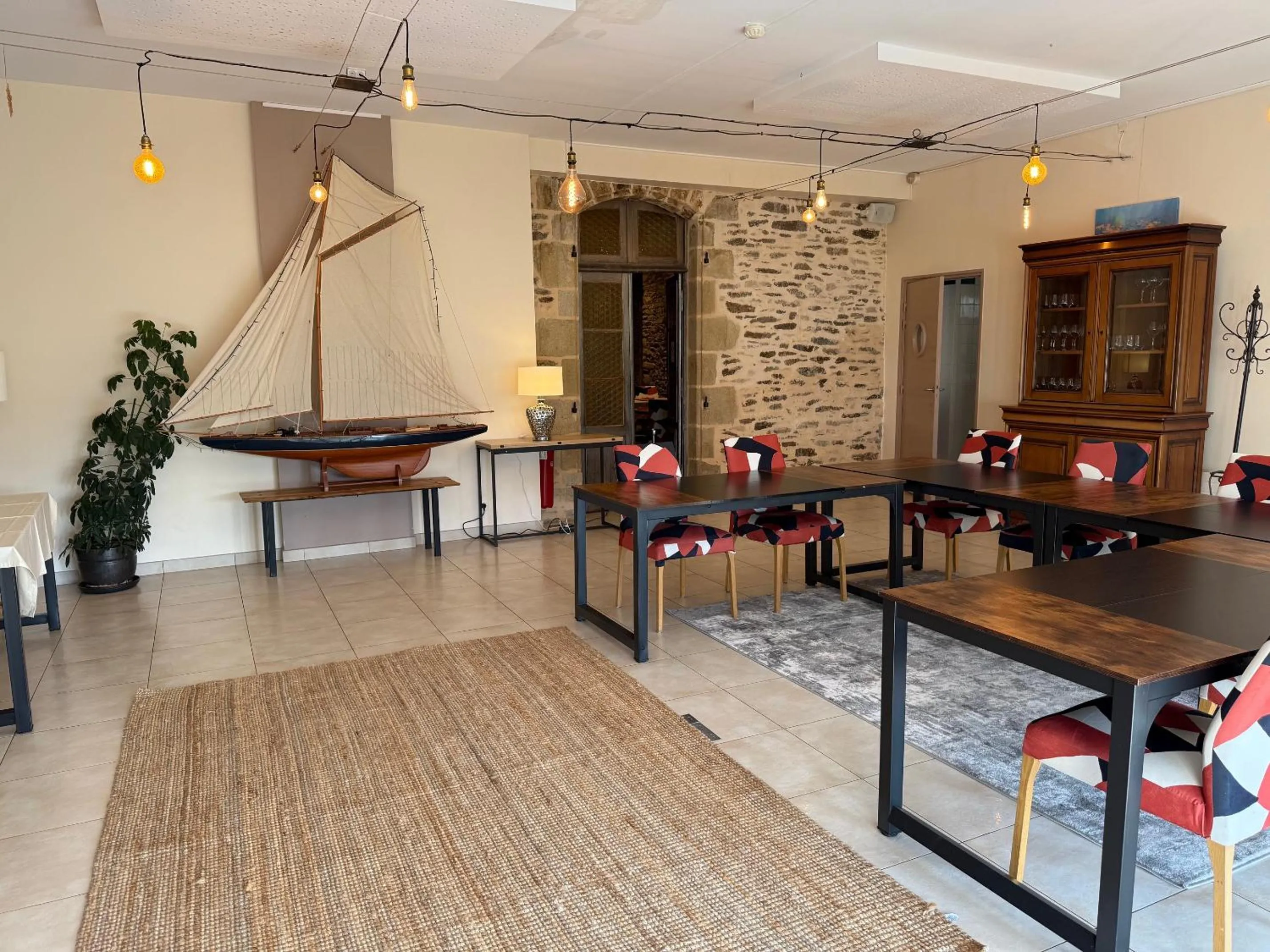 Banquet/Function facilities in Hotel Restaurant Lesage