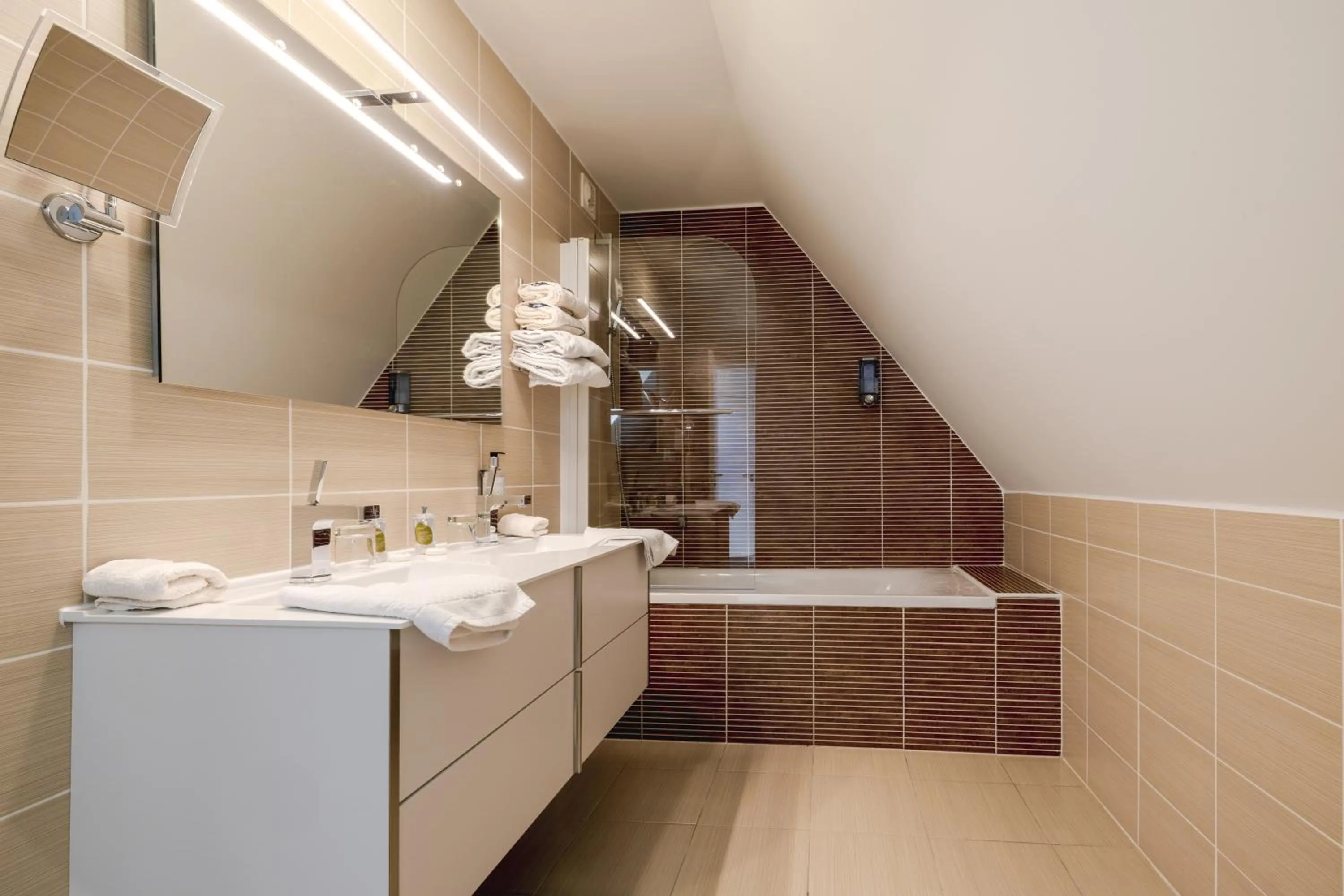 Bathroom in Hotel Restaurant Lesage