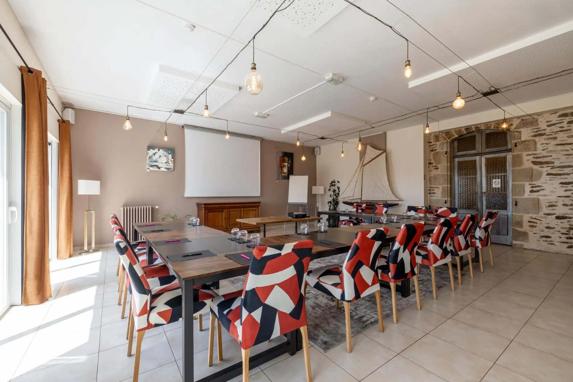 Banquet/Function facilities in Hotel Restaurant Lesage