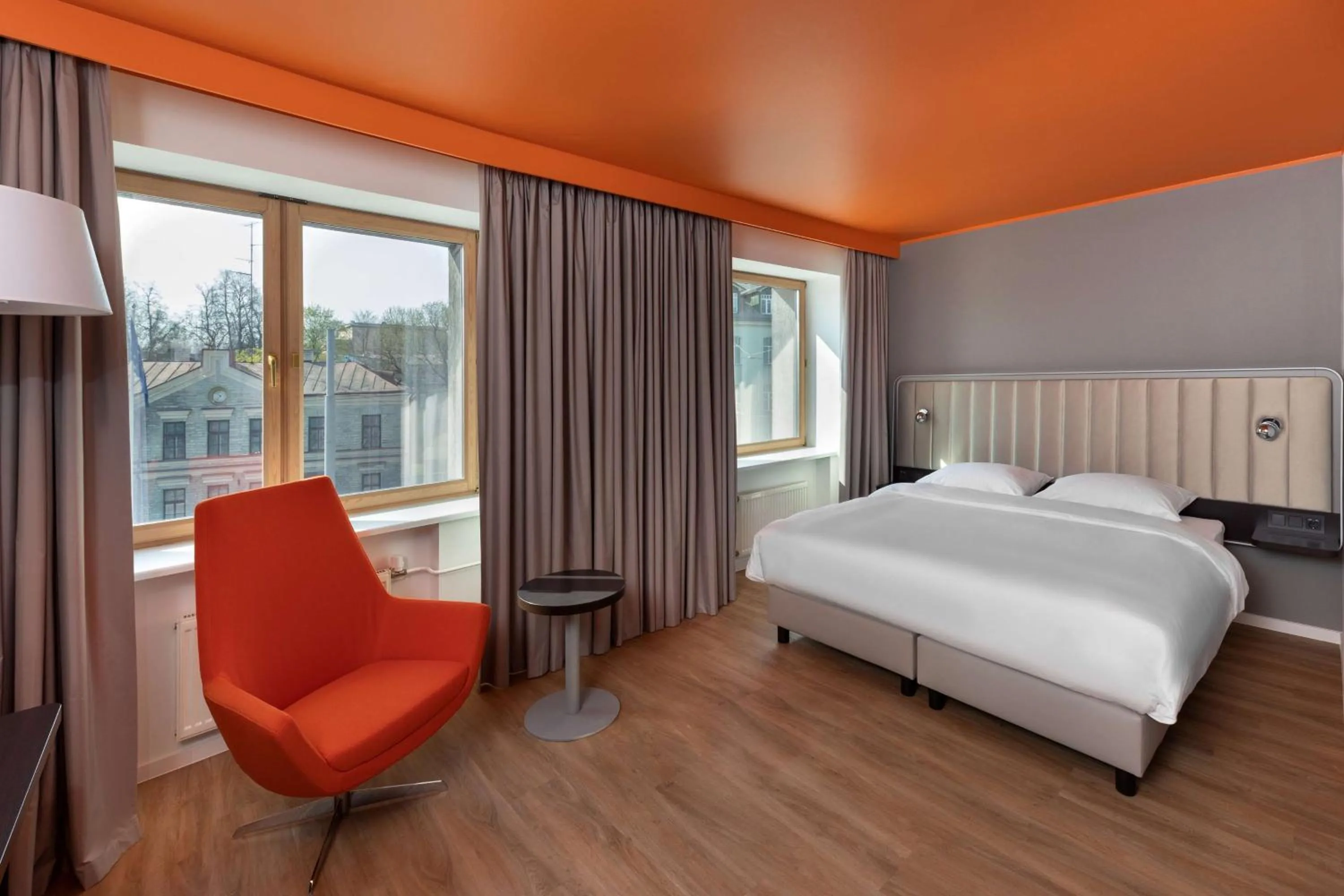 TV and multimedia, Bed in Park Inn by Radisson Meriton Conference & Spa Hotel Tallinn