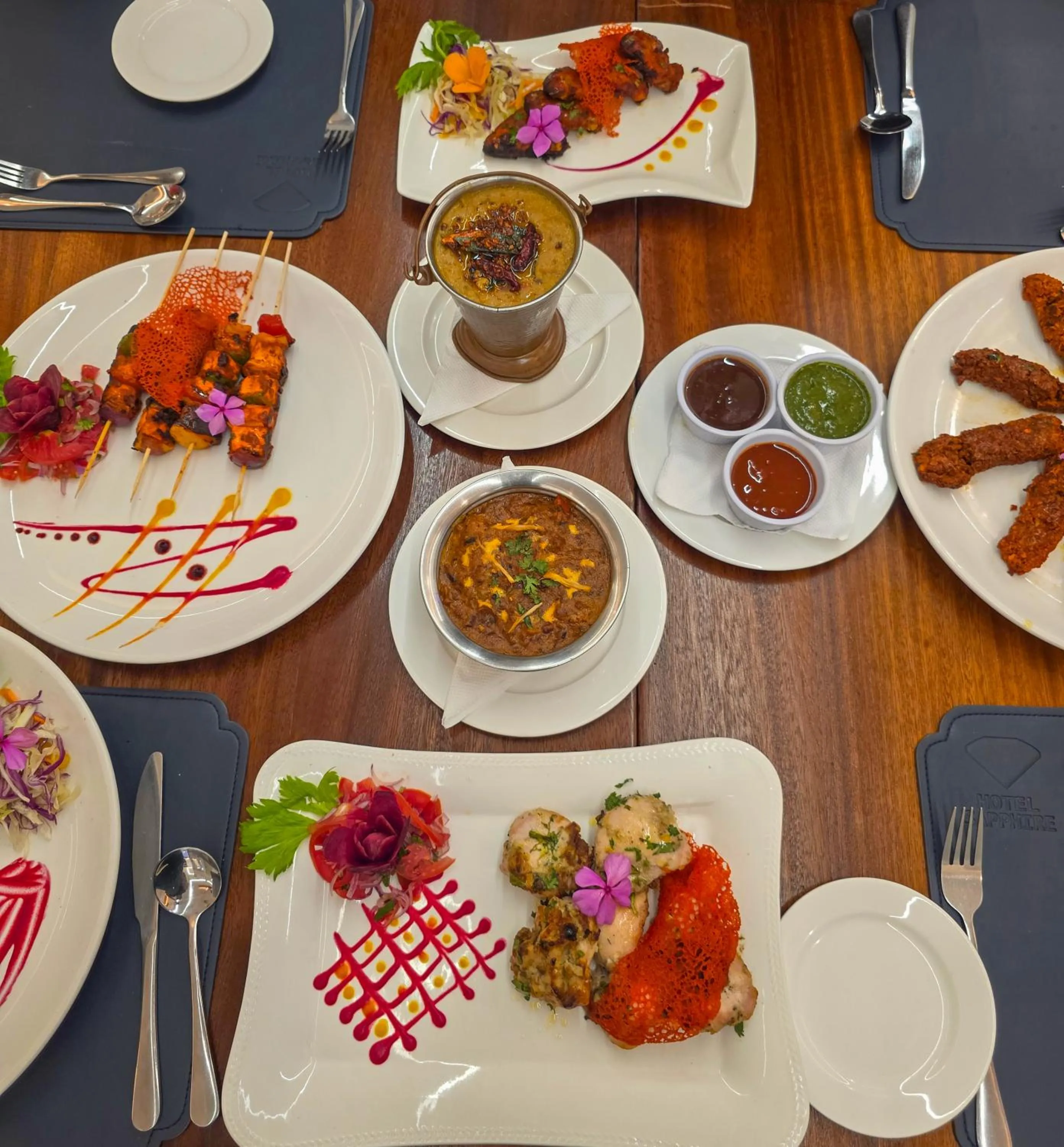 Food and drinks in Hotel Sapphire