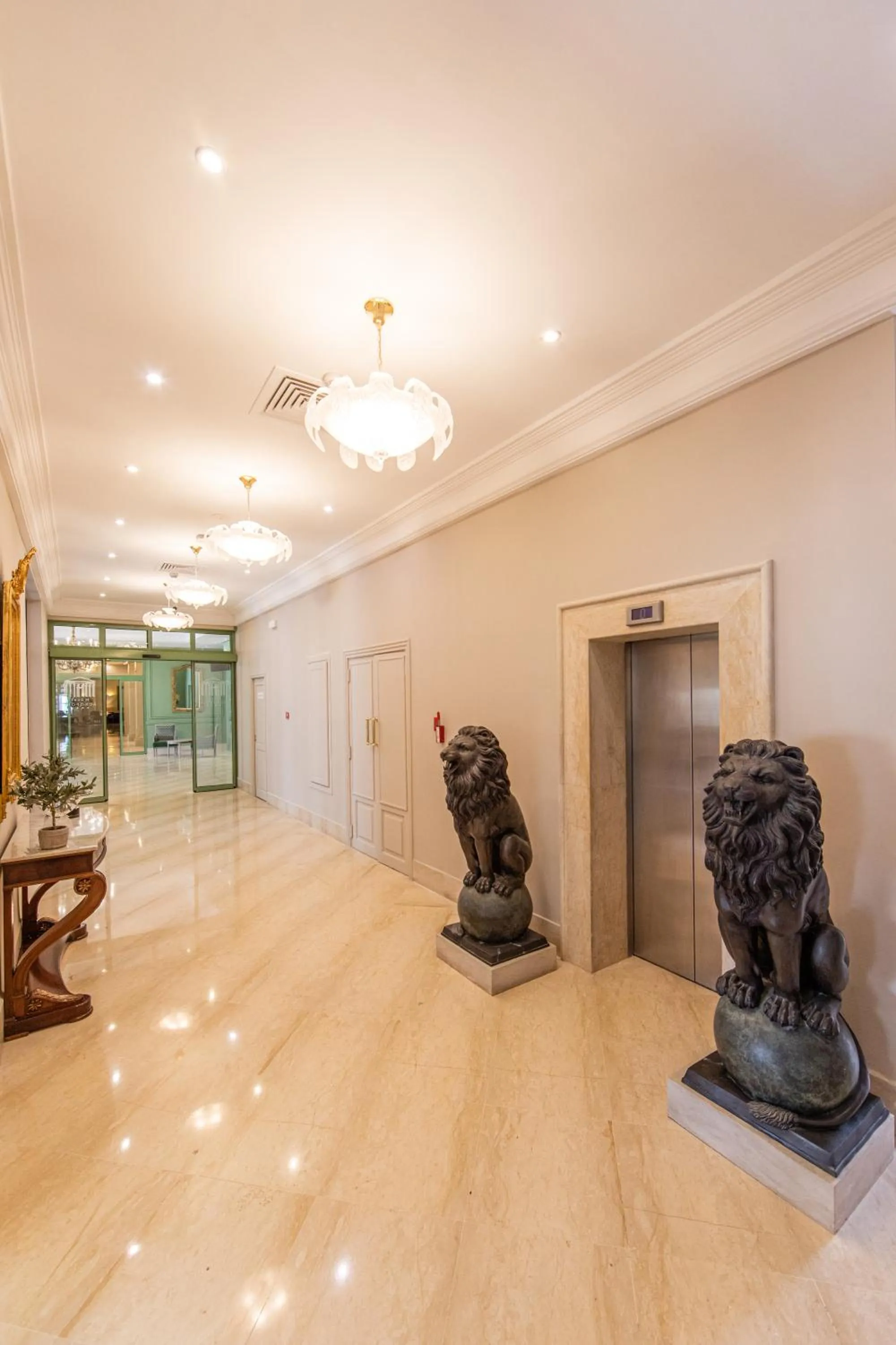 Nearby landmark in Acropole Tunis