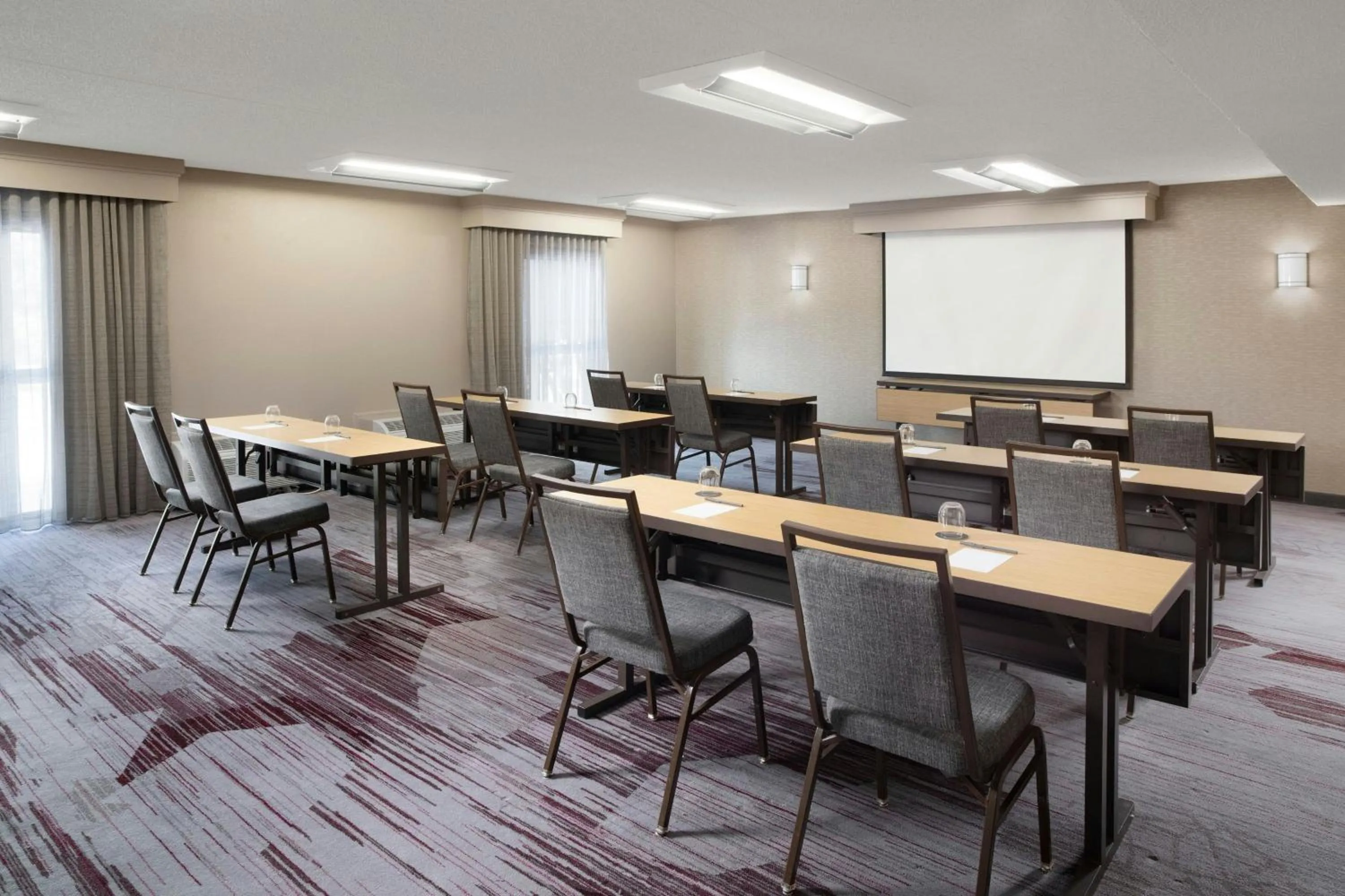 Meeting/conference room in Courtyard Dallas Las Colinas