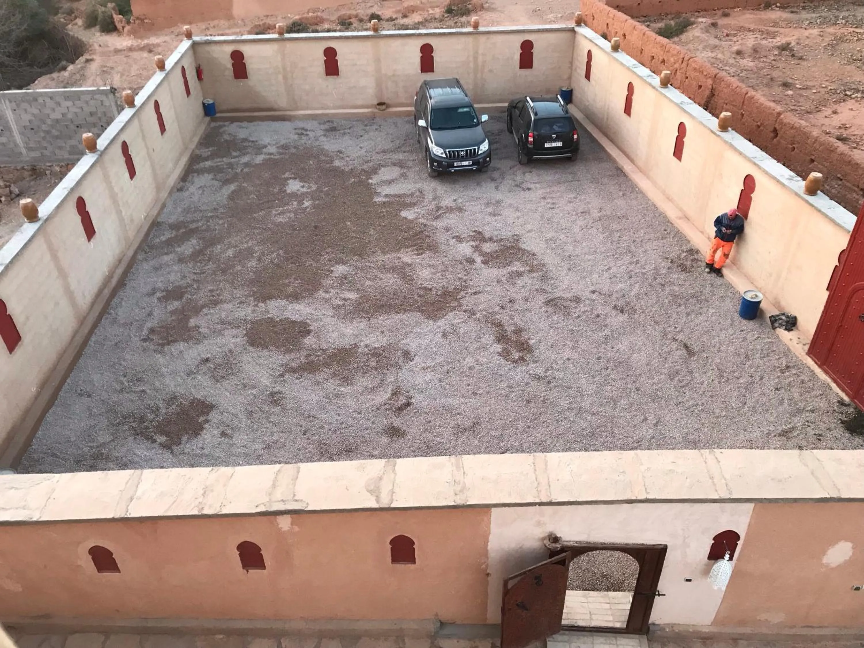 Parking in Riad Dar Bab Todra