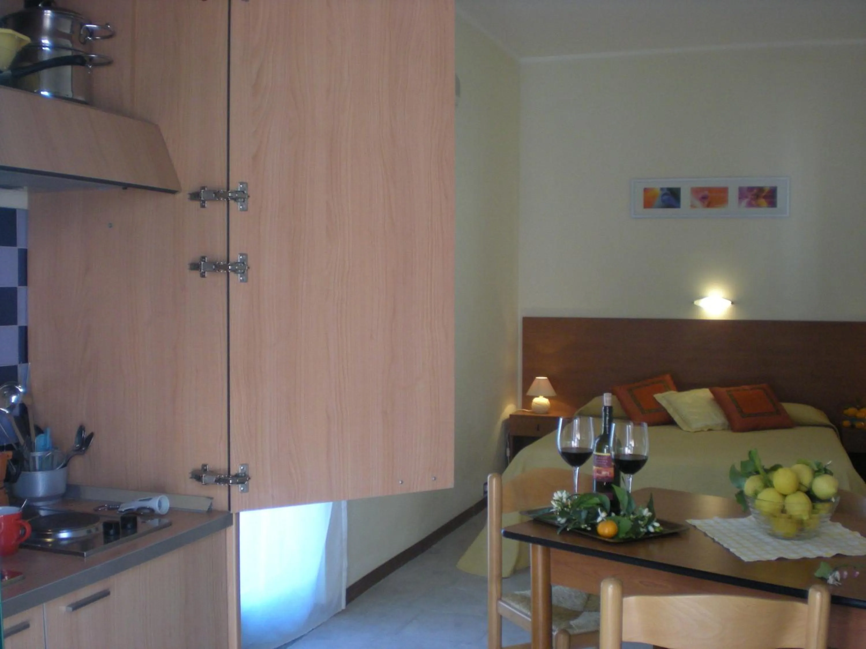 Photo of the whole room in Villaggio Artemide