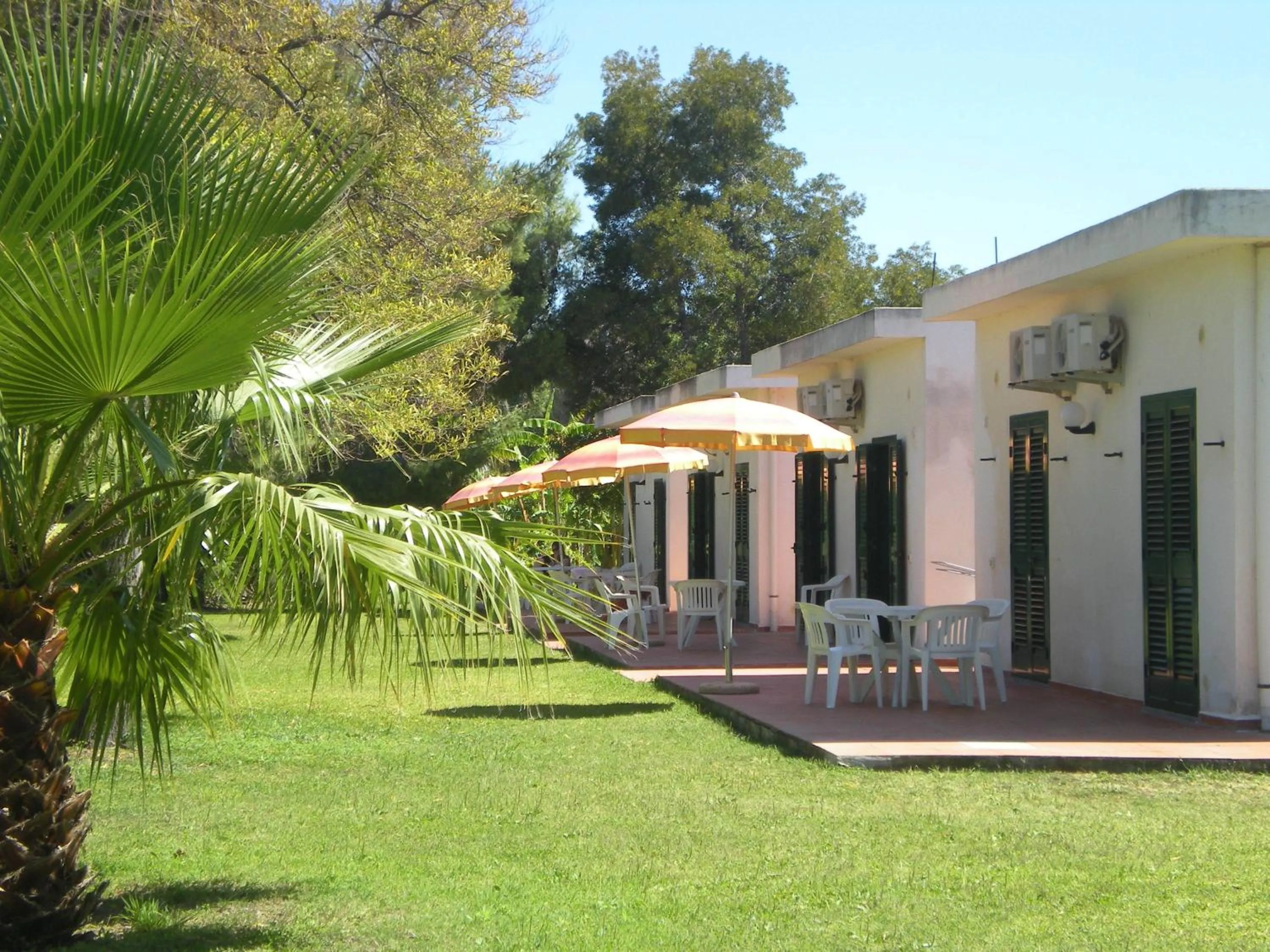 Garden in Villaggio Artemide