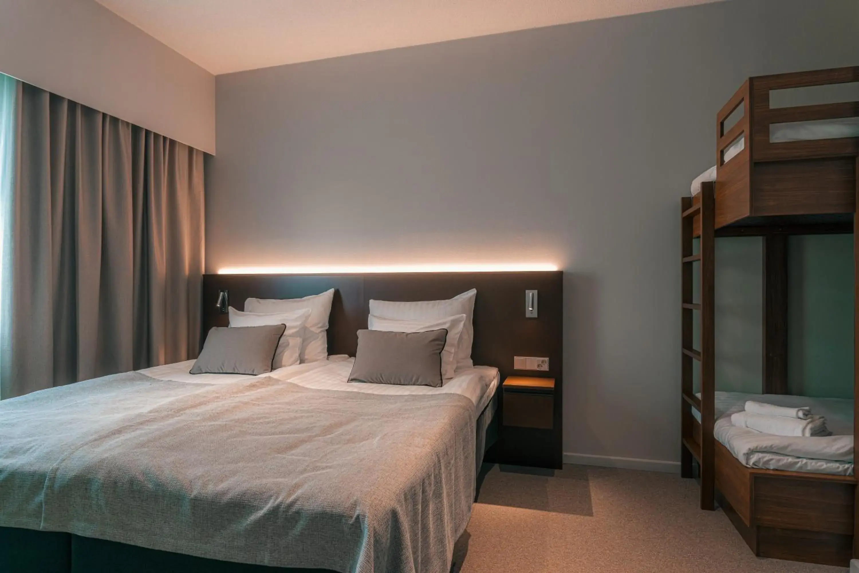 Apartment with double bed and bunk bed for two kids in Original Sokos Hotel Seurahuone Savonlinna Apartment with double bed and bunk bed for two kids in Original Sokos Hotel Seurahuone Savonlinna