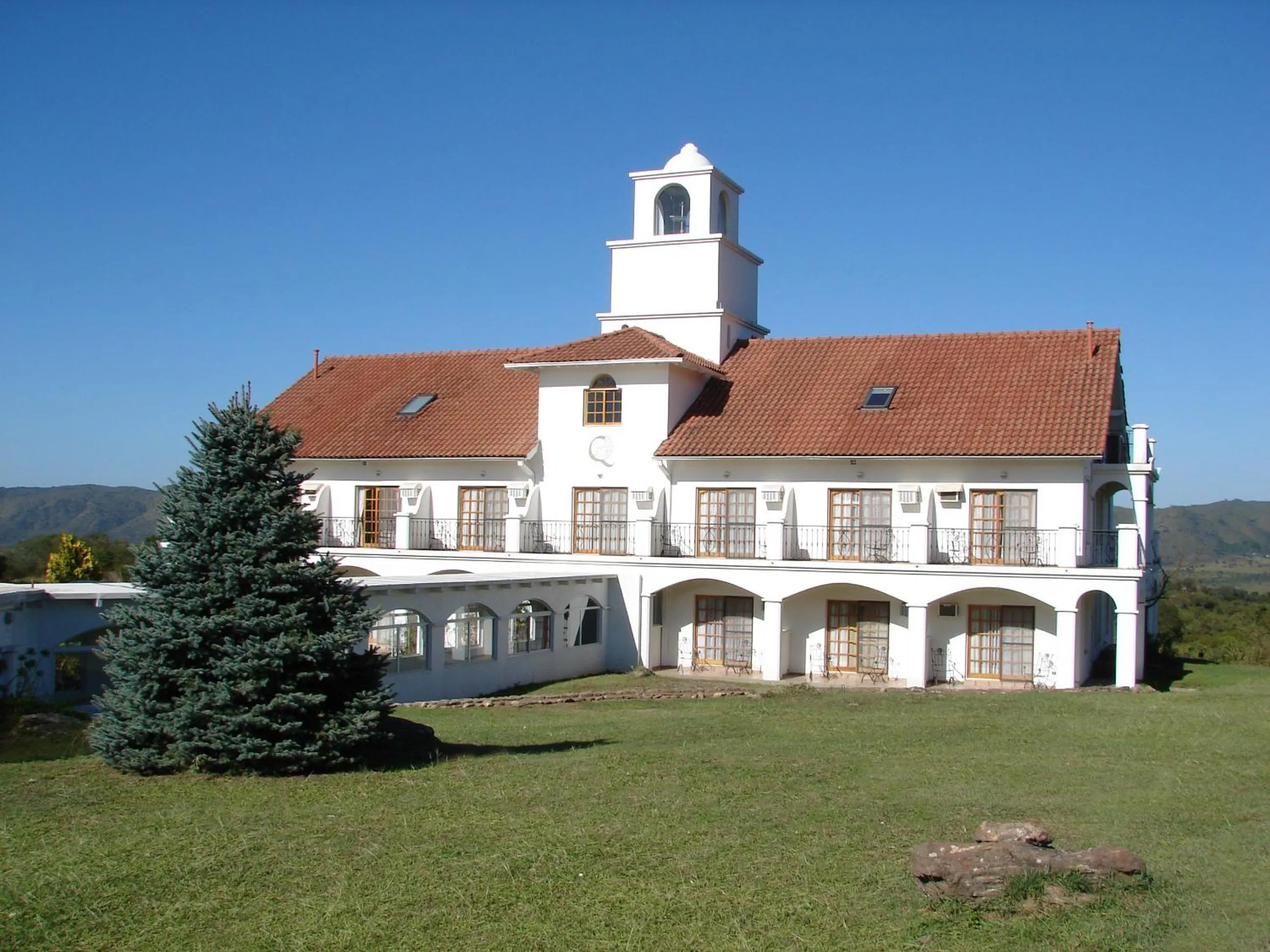 Property building in La Posada Del Qenti
