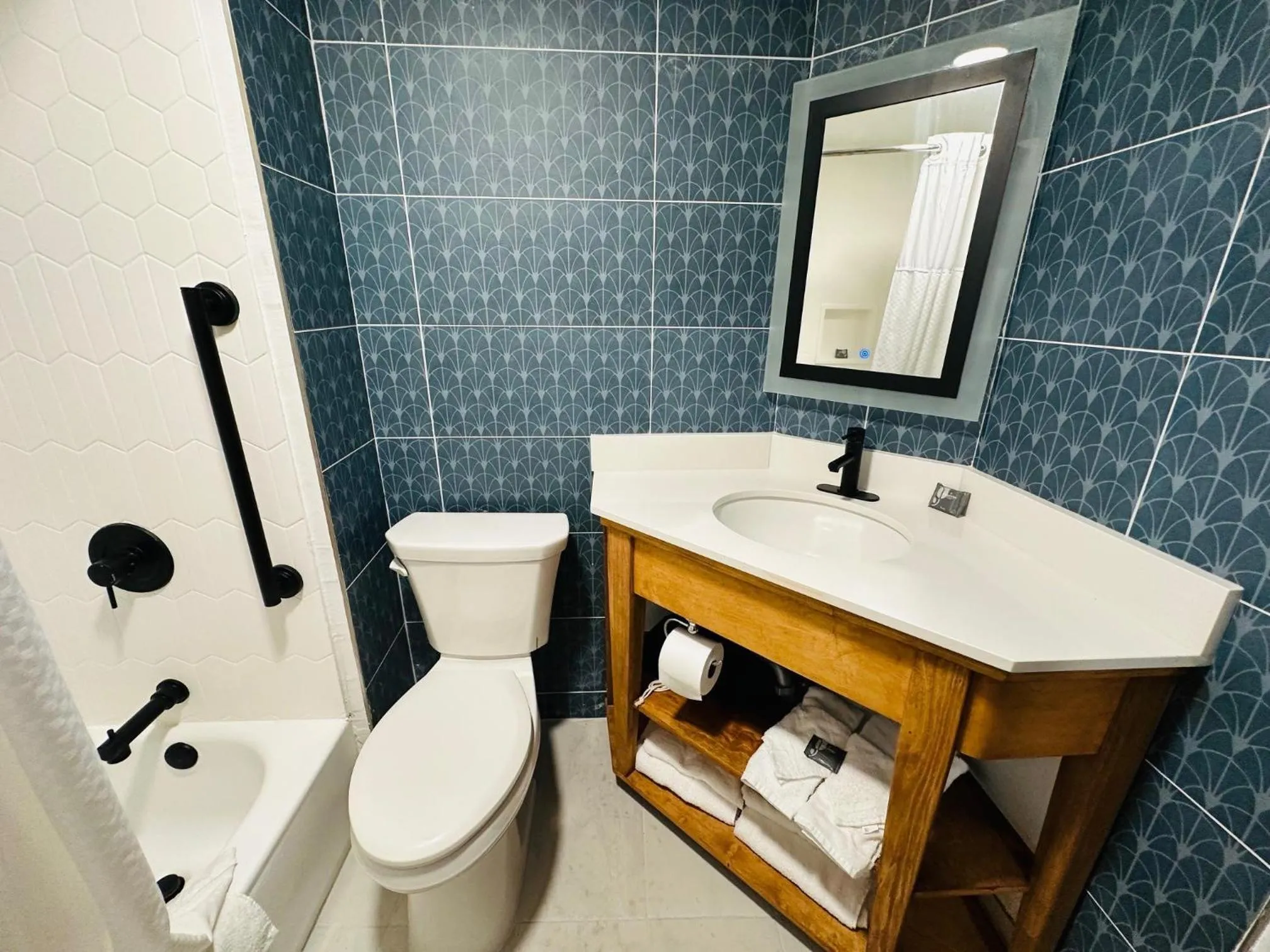 Toilet in Country Inn & Suites by Radisson, Canton near Hall of Fame