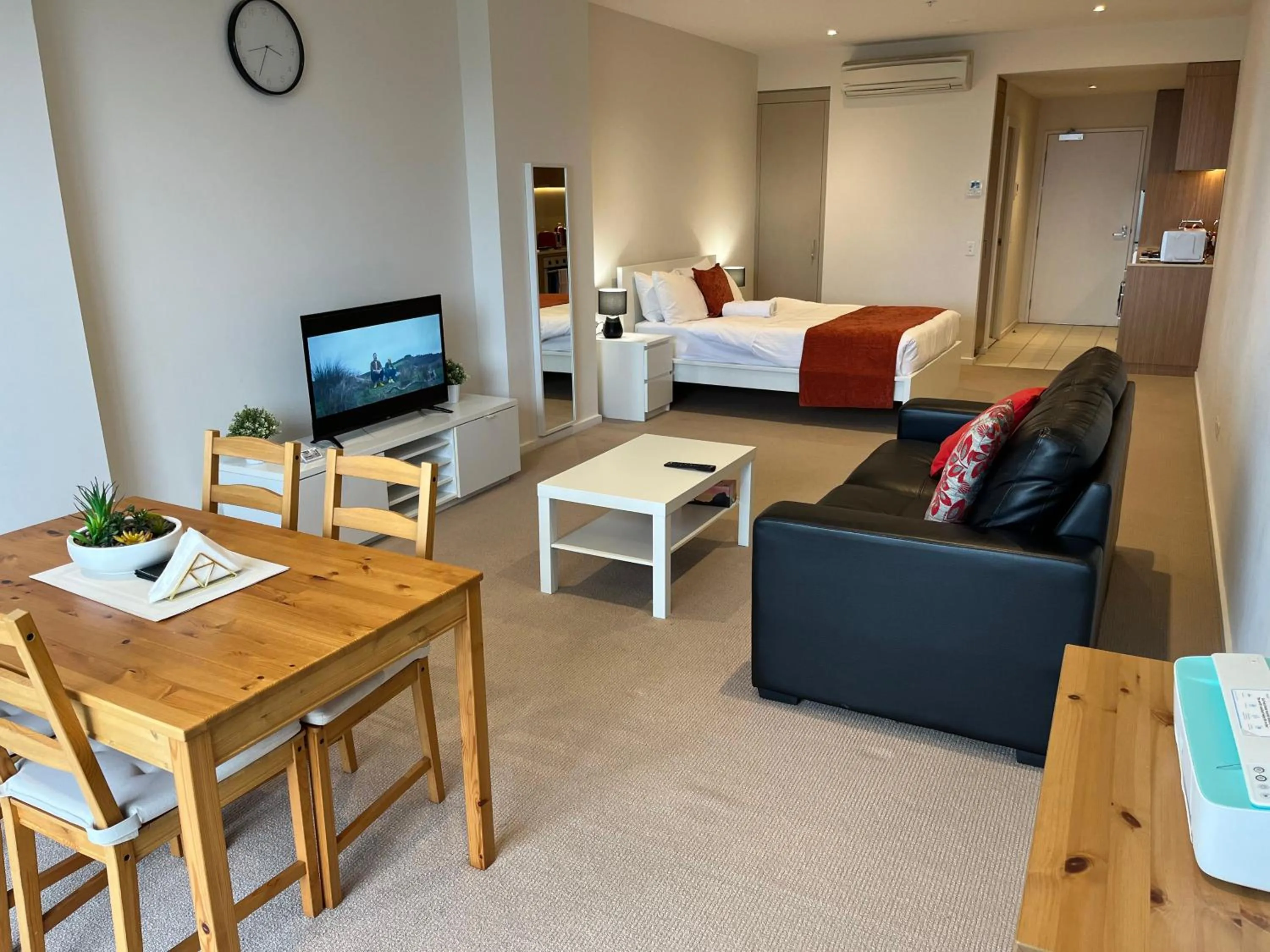 Tasha's Apartments on Morphett