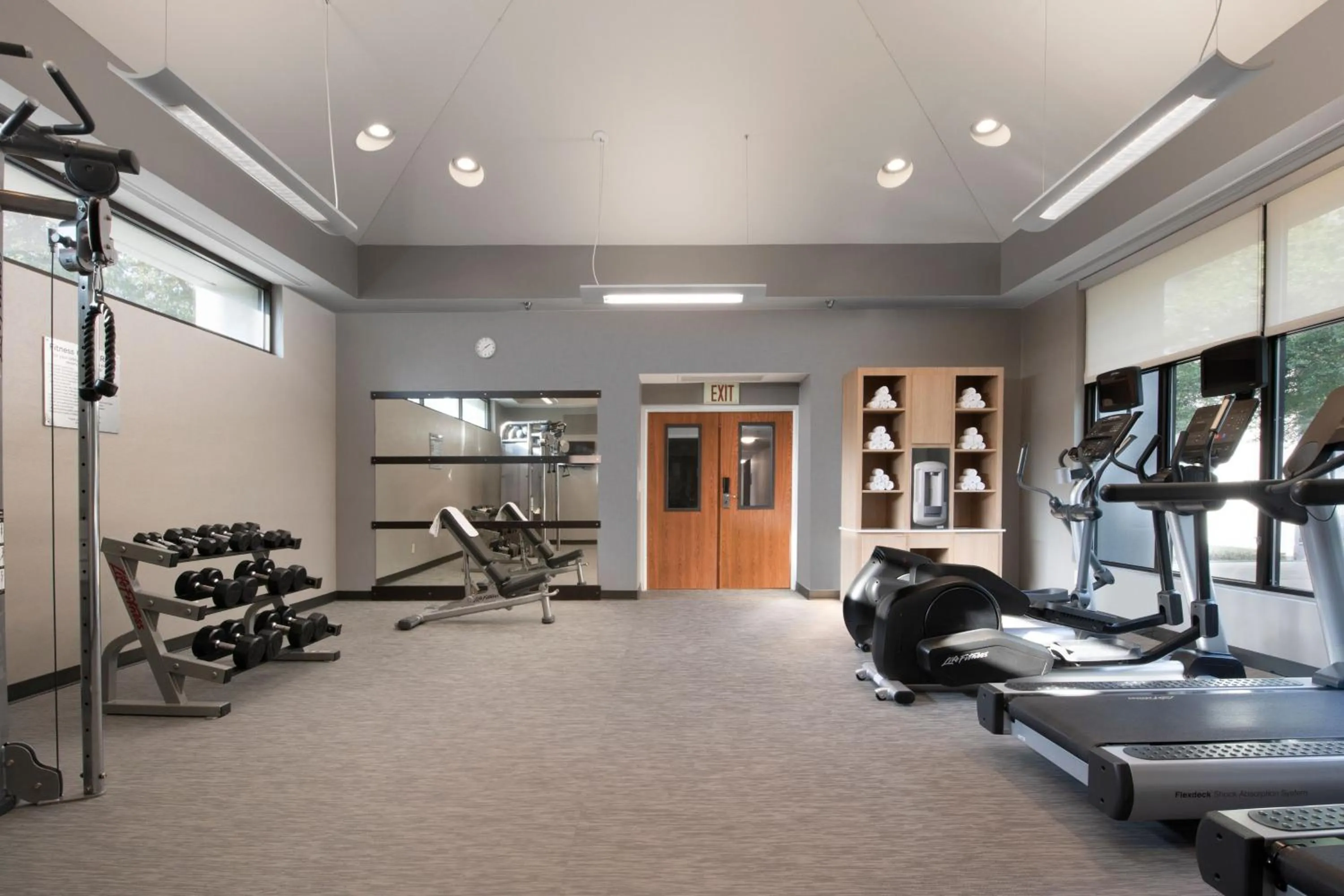 Fitness centre/facilities in Courtyard by Marriott Dallas Plano Parkway at Preston Road