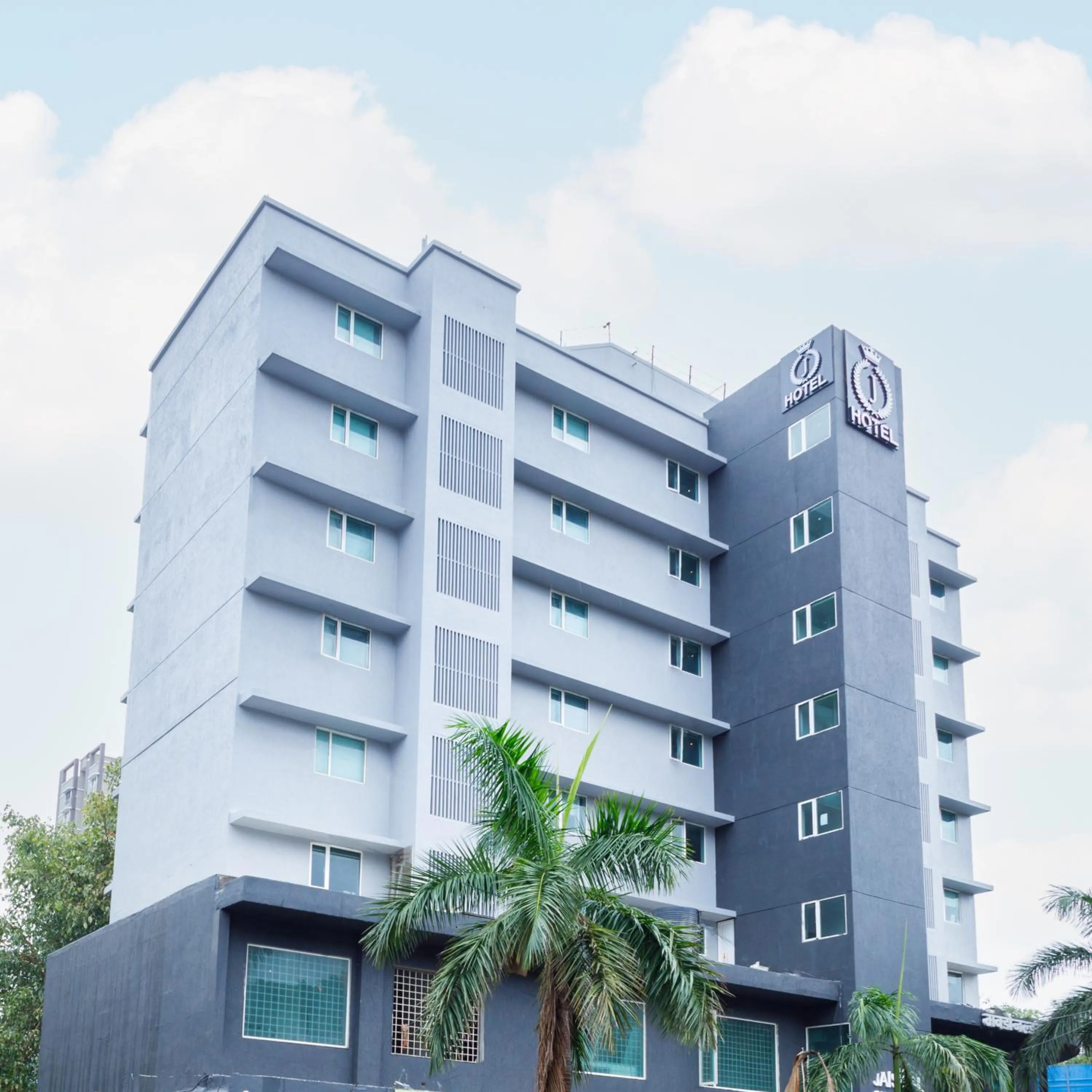 Property building in J Hotel - J ESVI