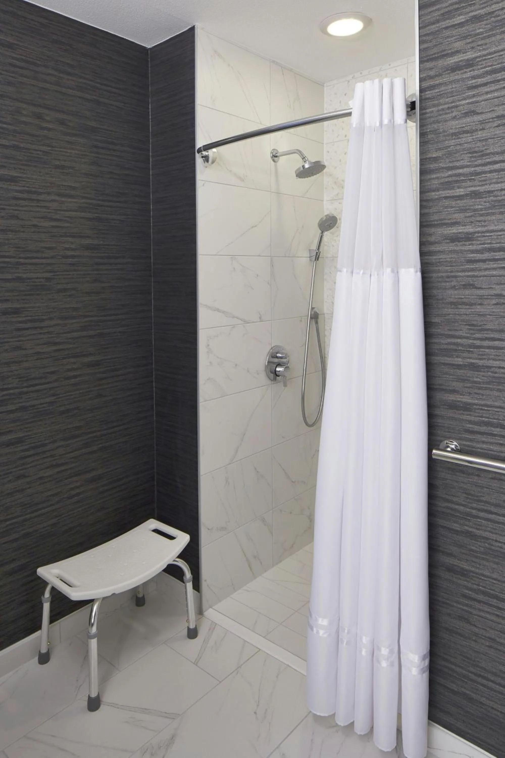 Bathroom in Dallas/Plano Marriott at Legacy Town Center