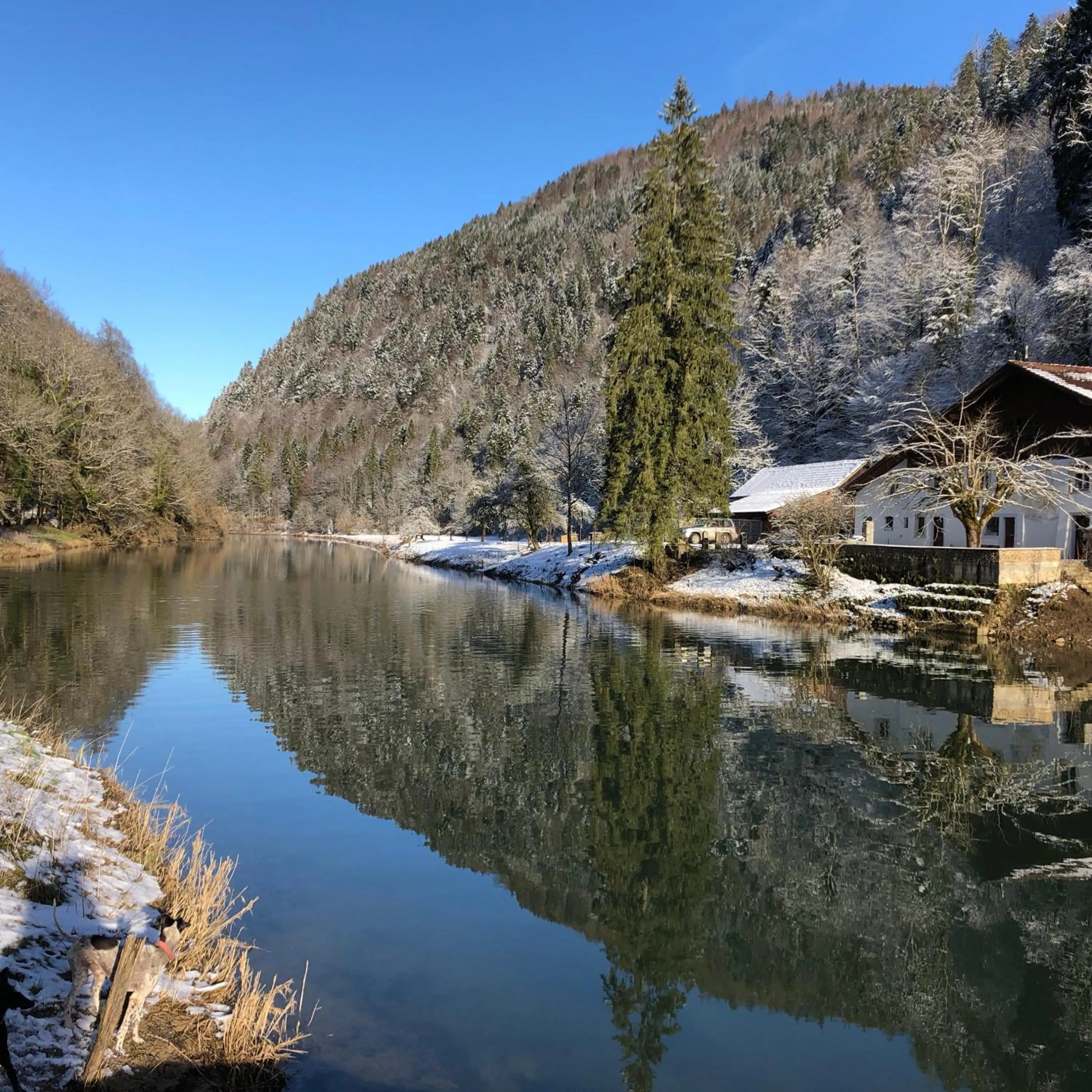 Property building in Auberge de la Bouege