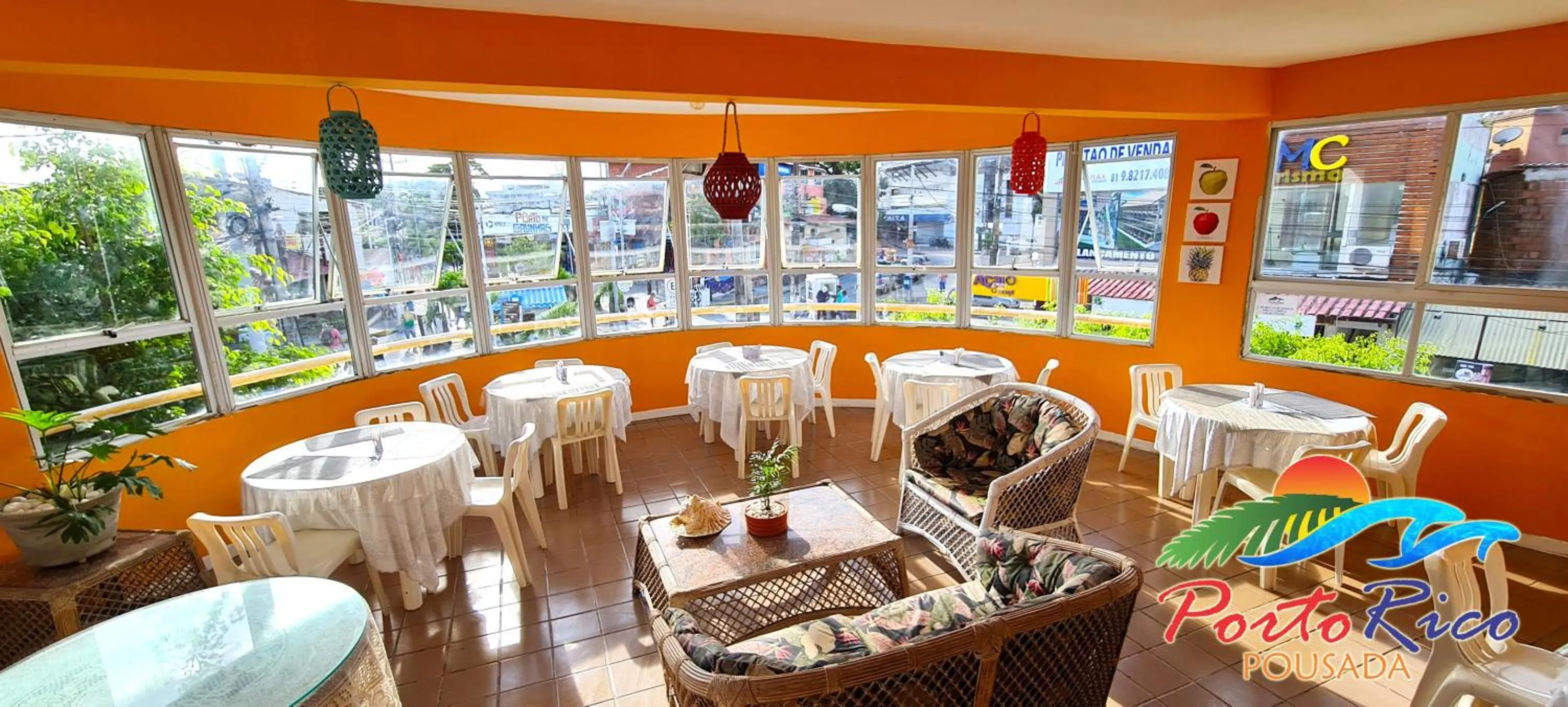 Restaurant/places to eat in Pousada Porto Rico