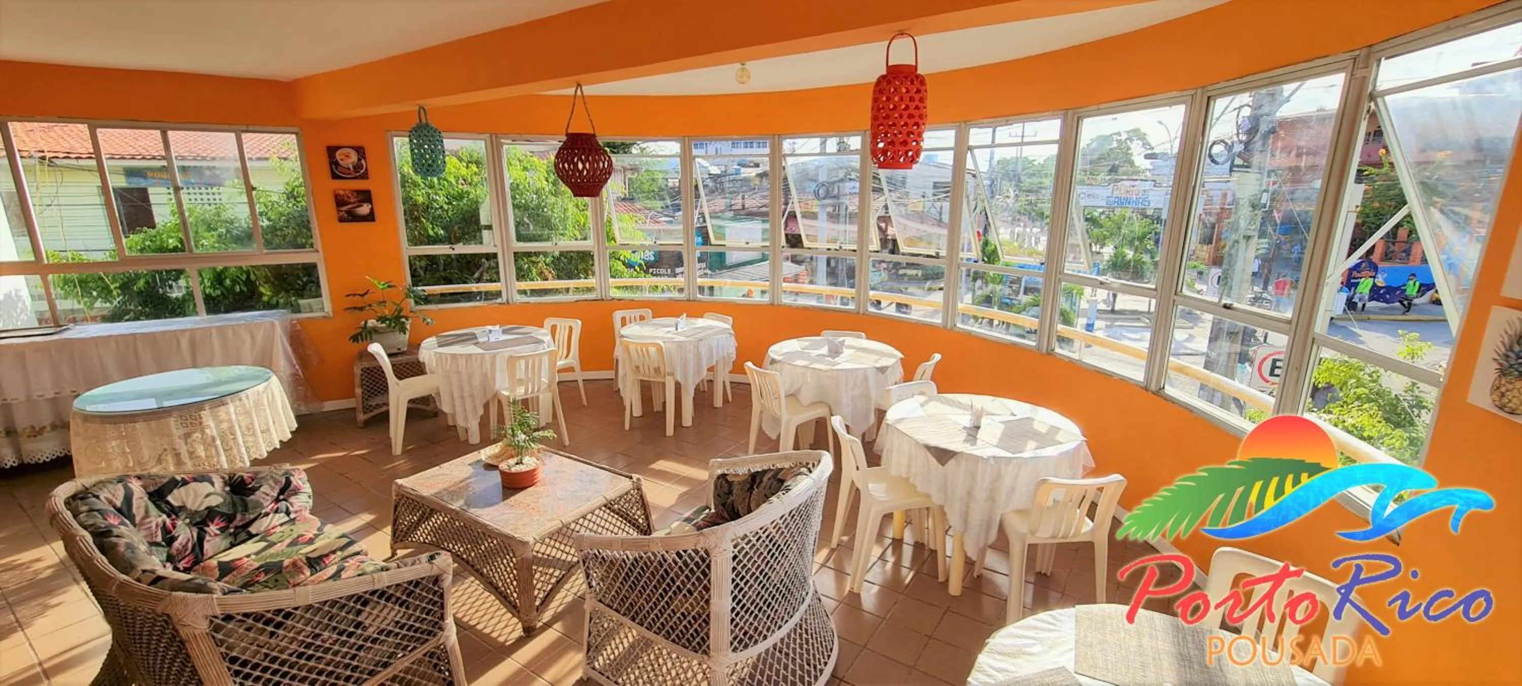 Restaurant/places to eat in Pousada Porto Rico