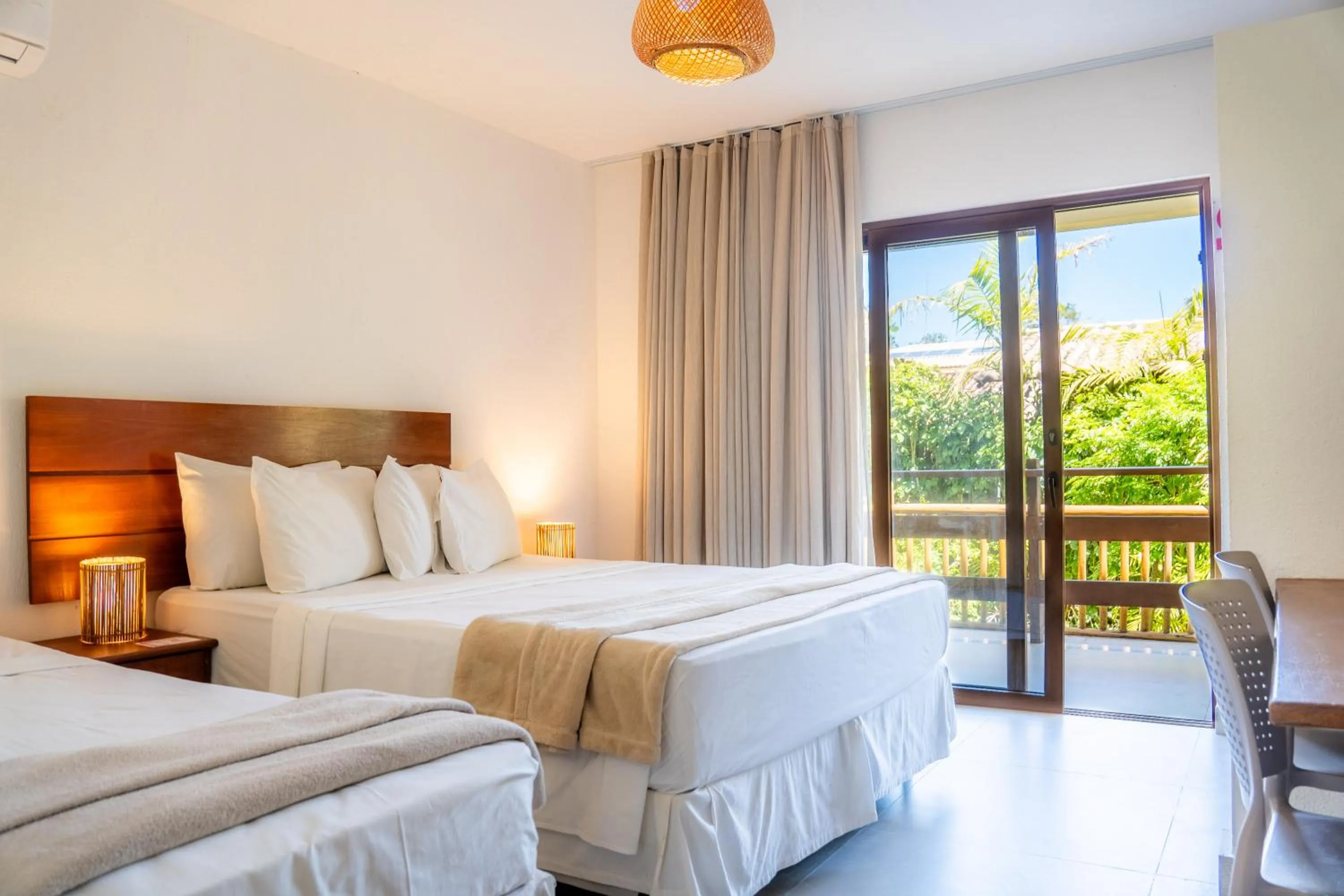 Bedroom, Bed in Arraial Bangalô Praia Hotel