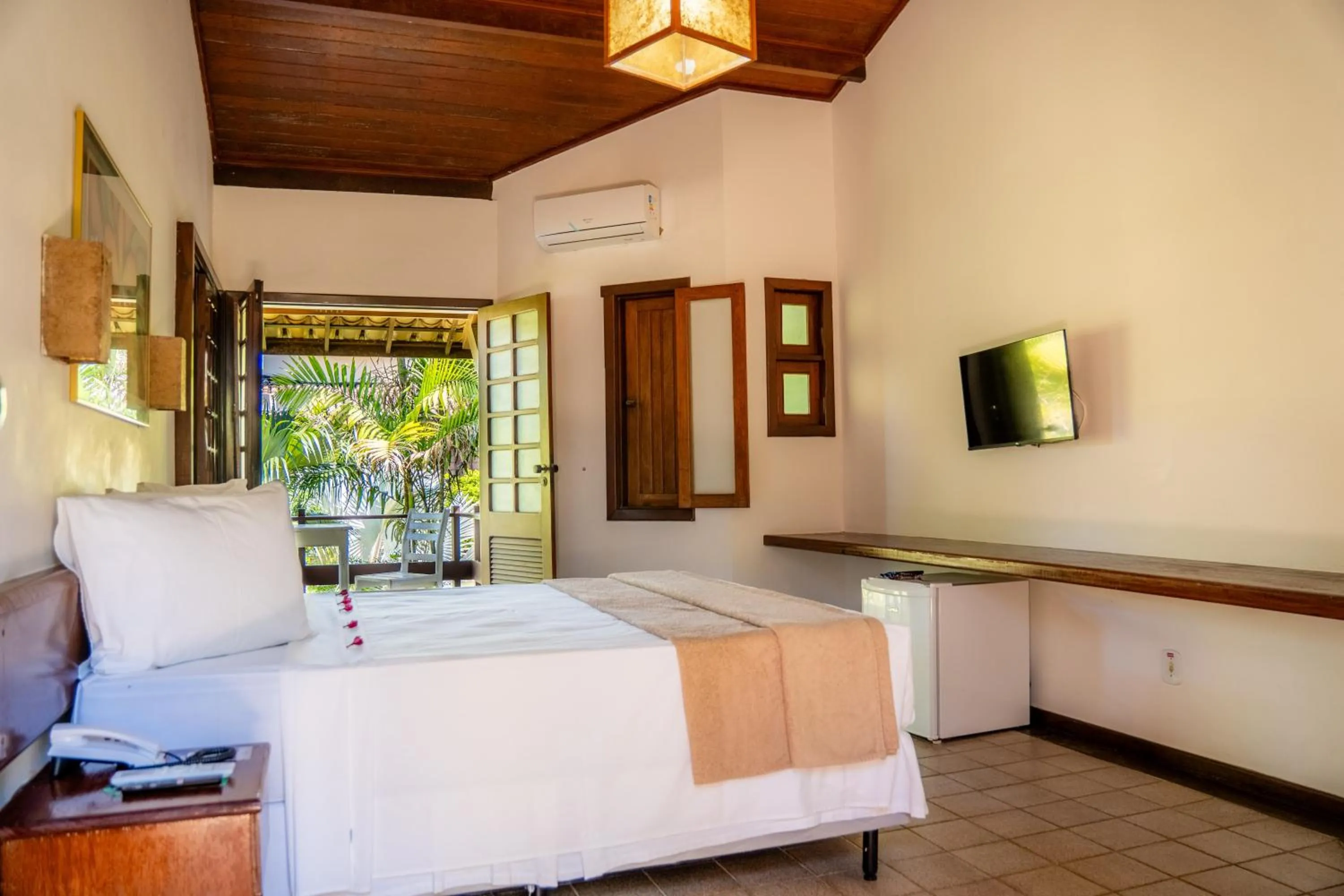 Bed in Arraial Bangalô Praia Hotel