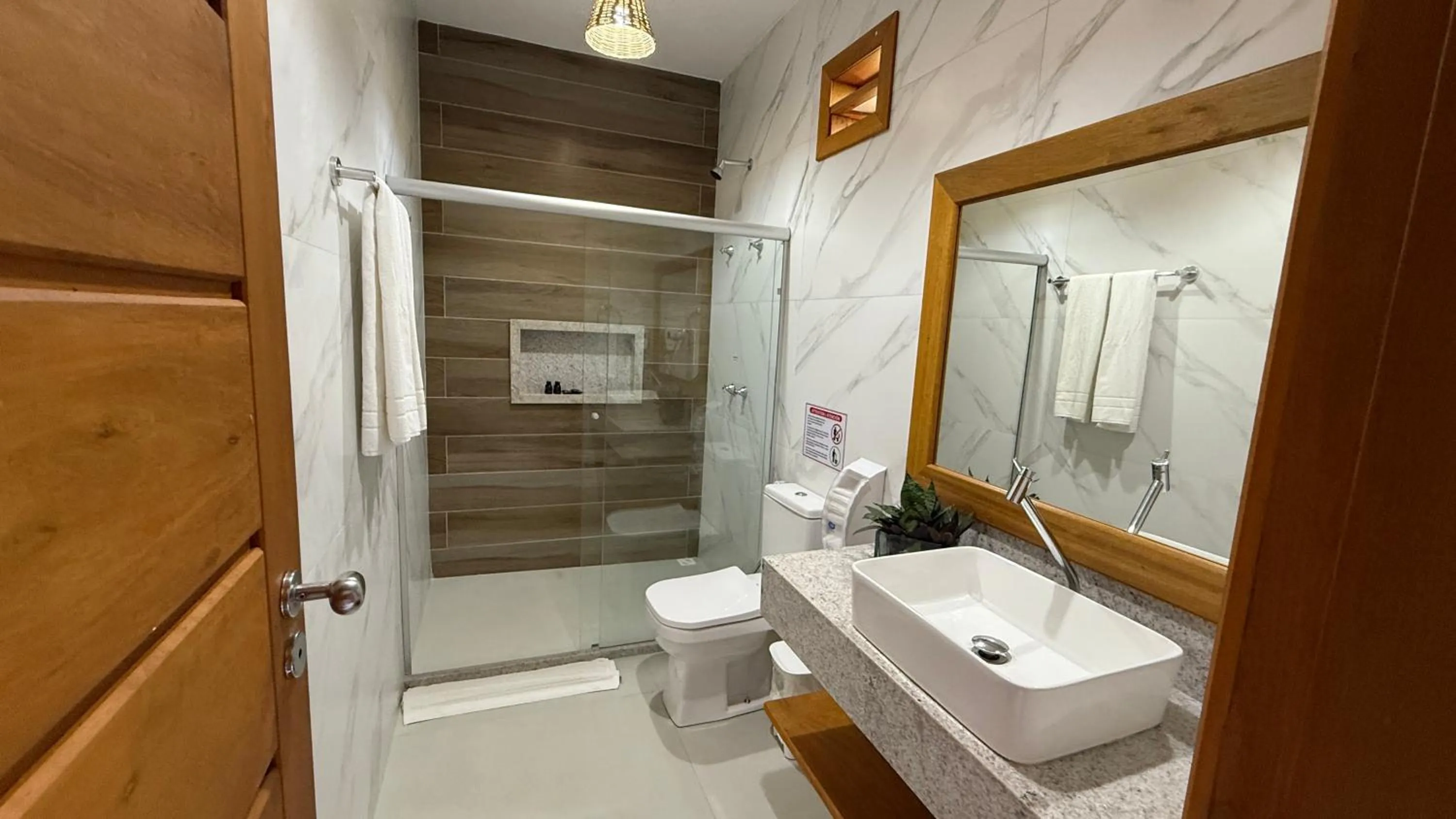 Arraial Bangalô Praia Hotel