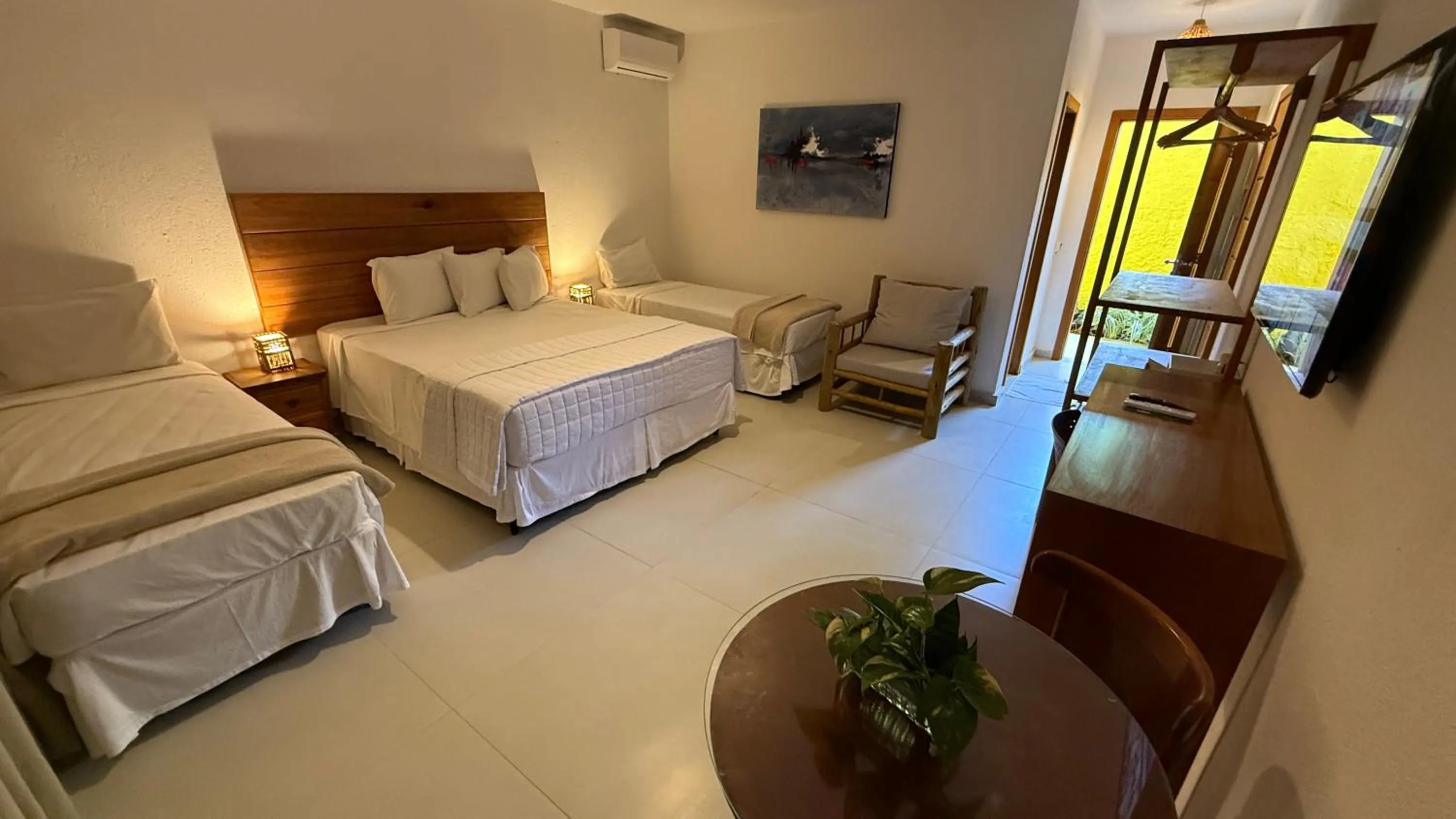 Bed in Arraial Bangalô Praia Hotel