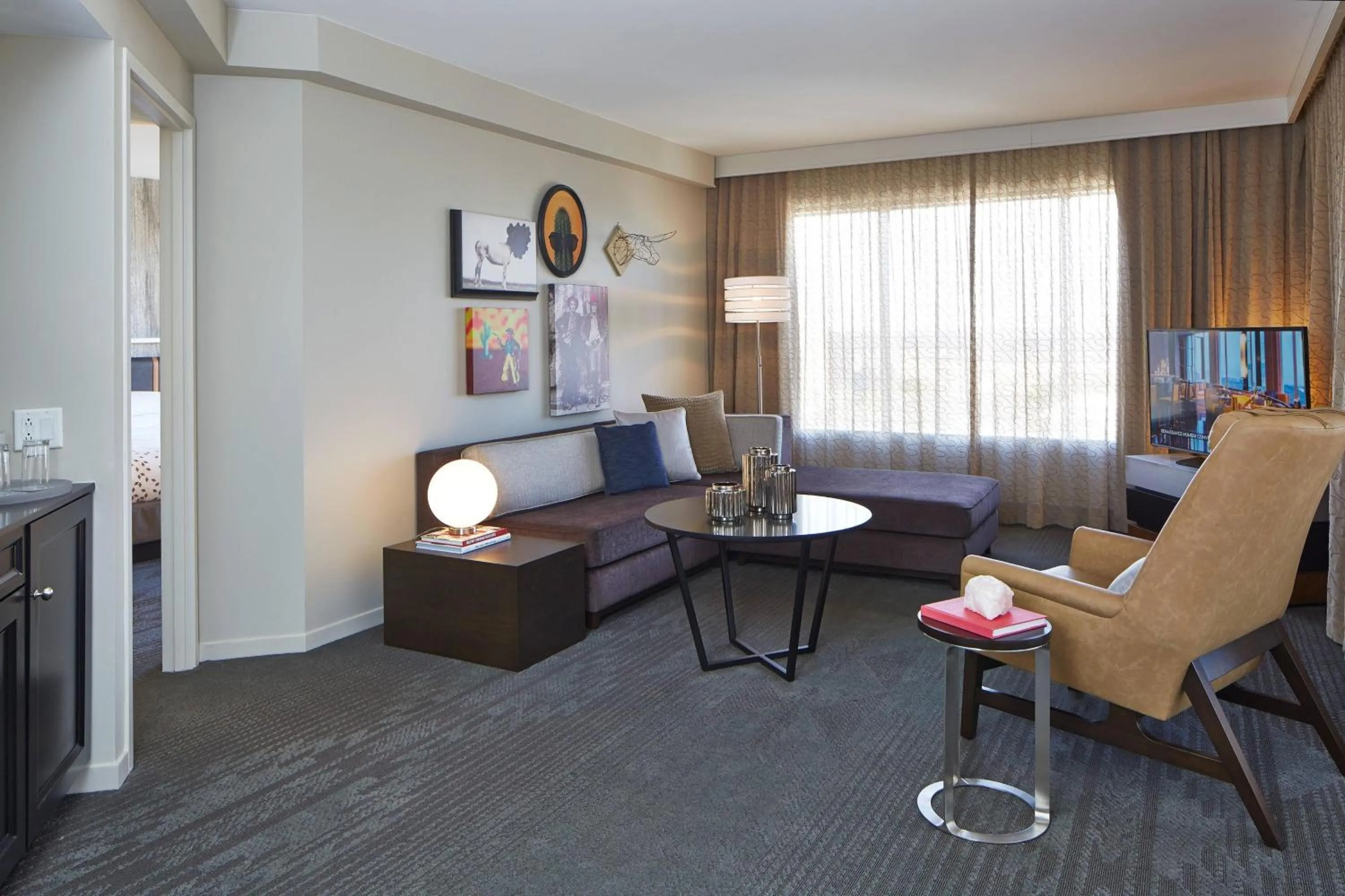 Living room in The Worthington Renaissance Fort Worth Hotel