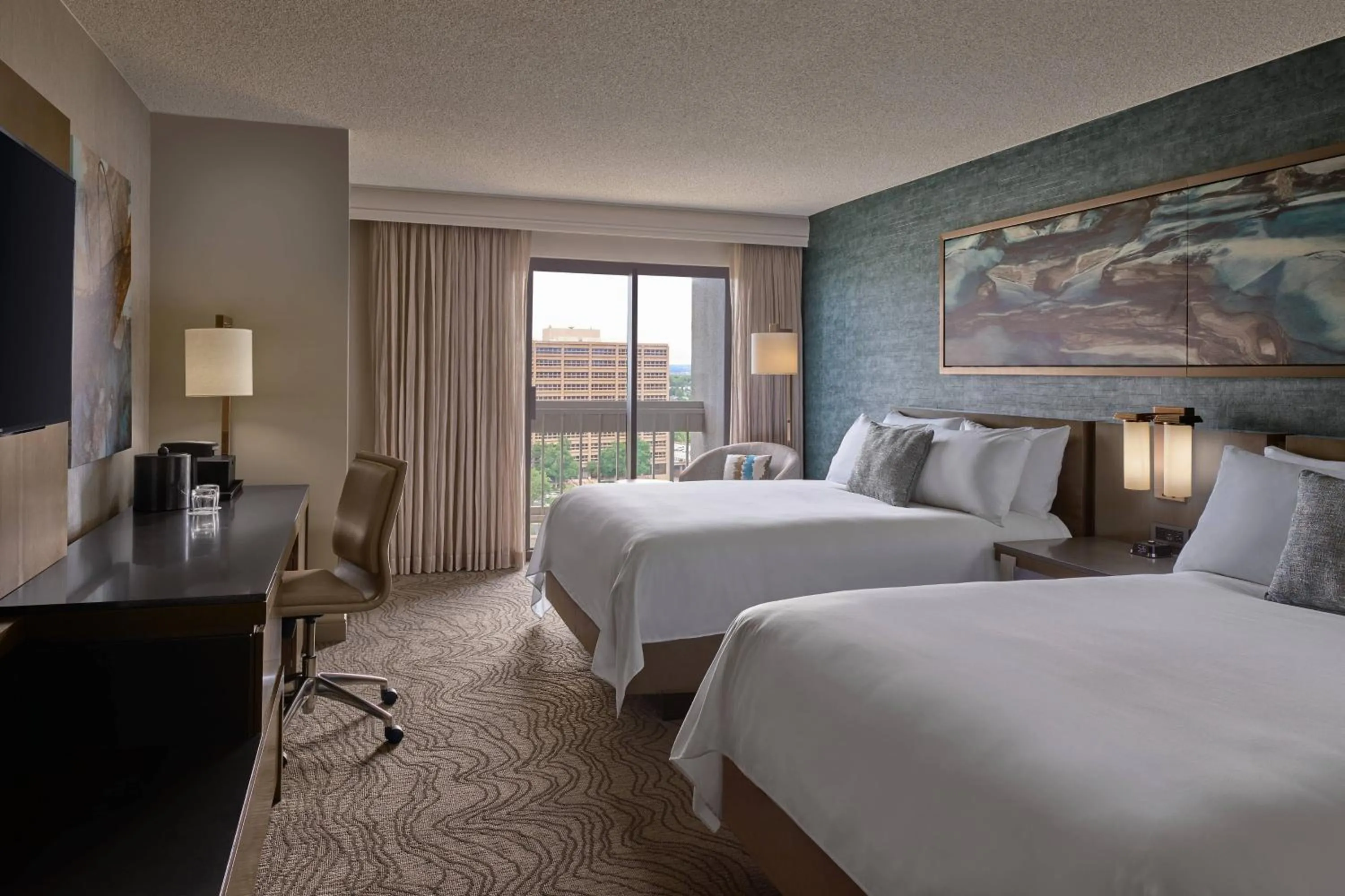 Photo of the whole room, Bed in Denver Marriott Tech Center