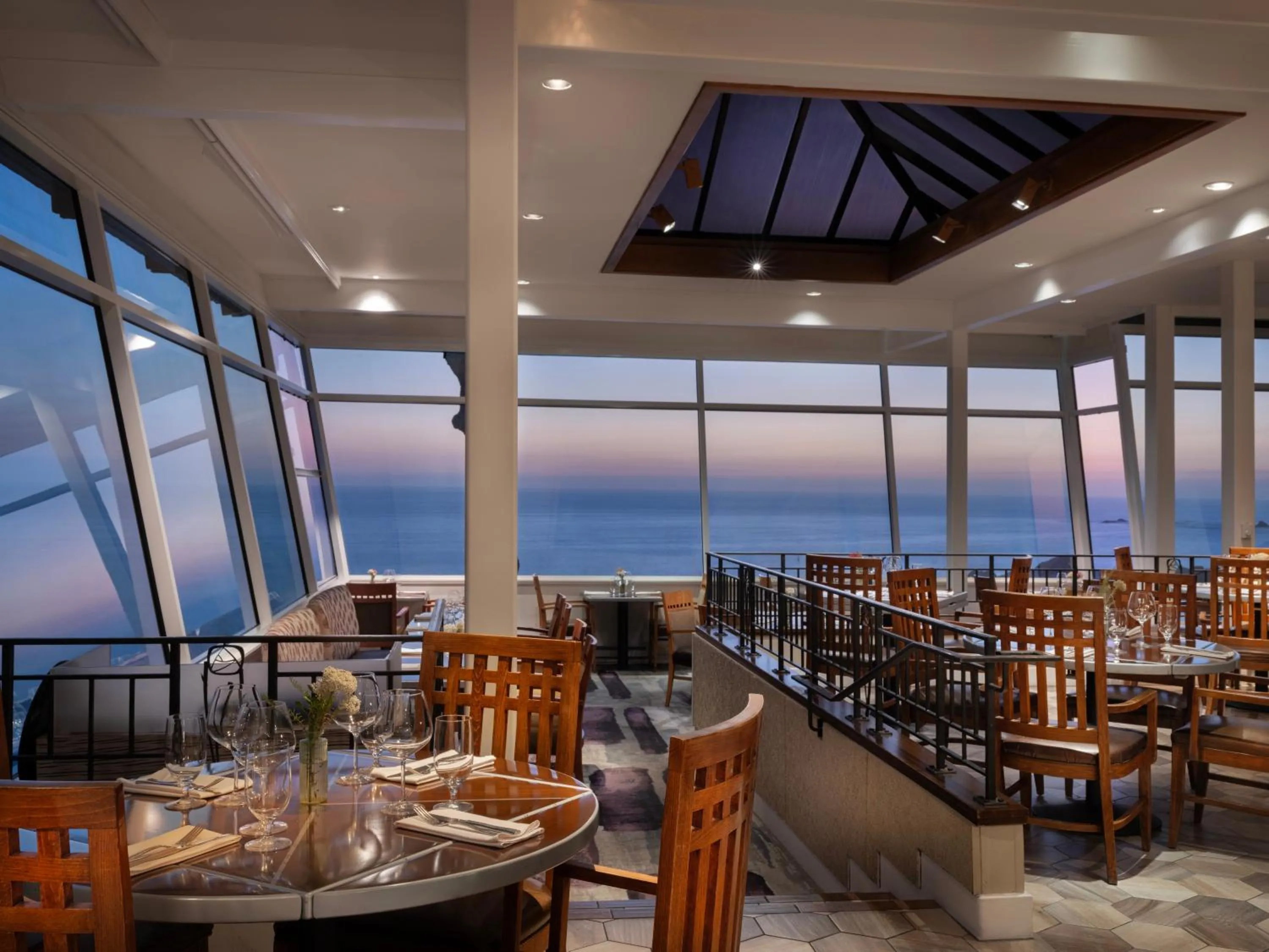 Restaurant/places to eat in Hyatt Carmel Highlands