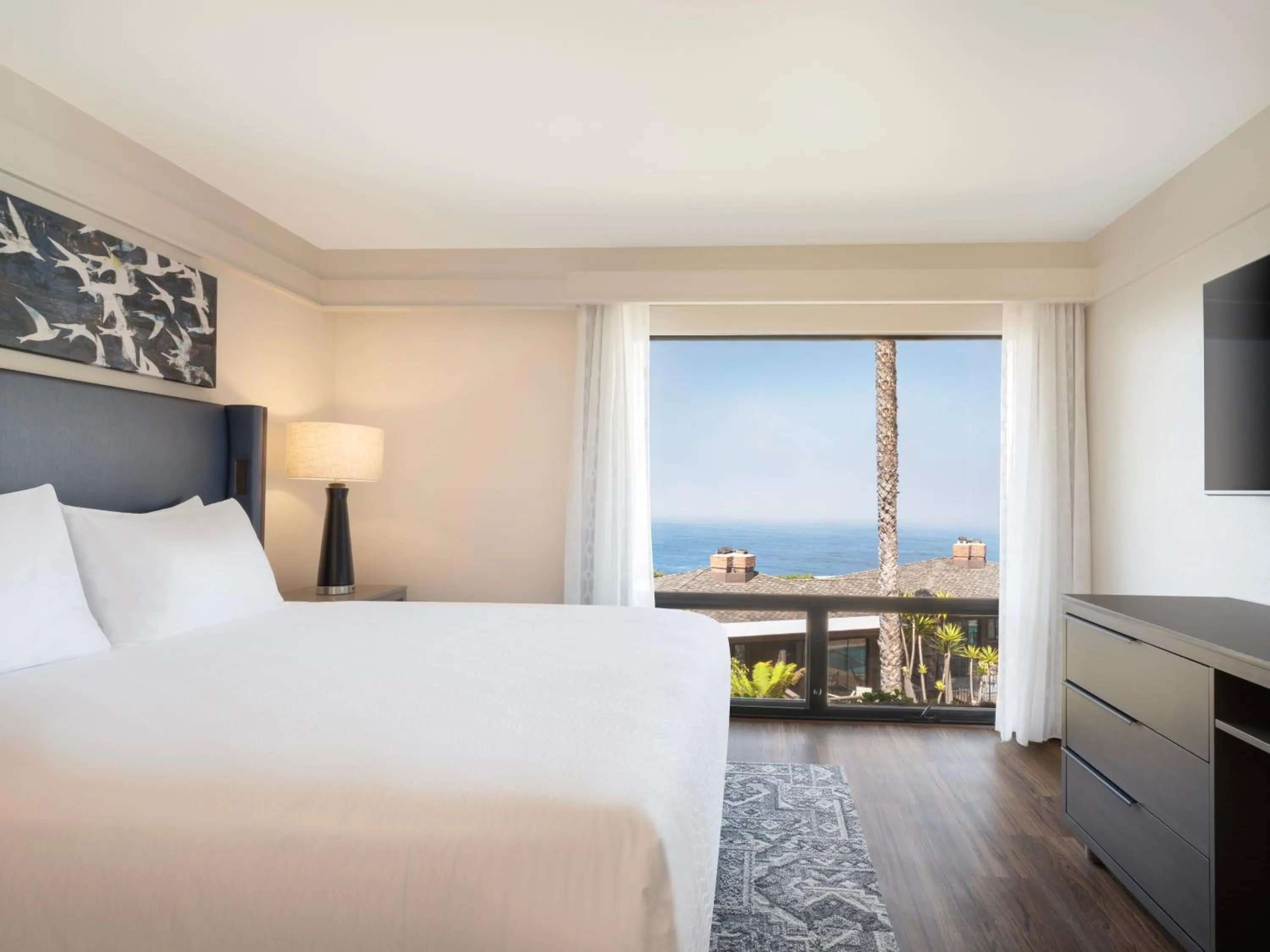 Bed in Hyatt Carmel Highlands