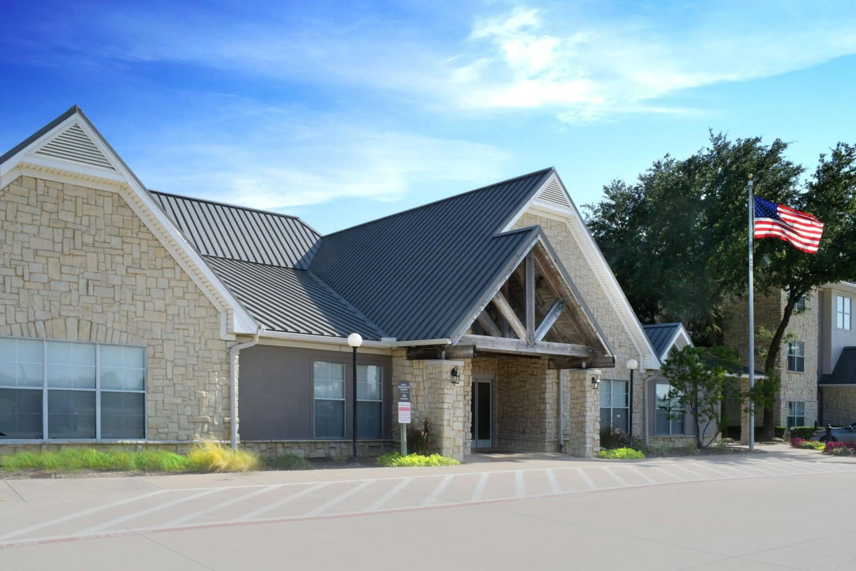 Property building in Sonesta ES Suites Fort Worth Fossil Creek