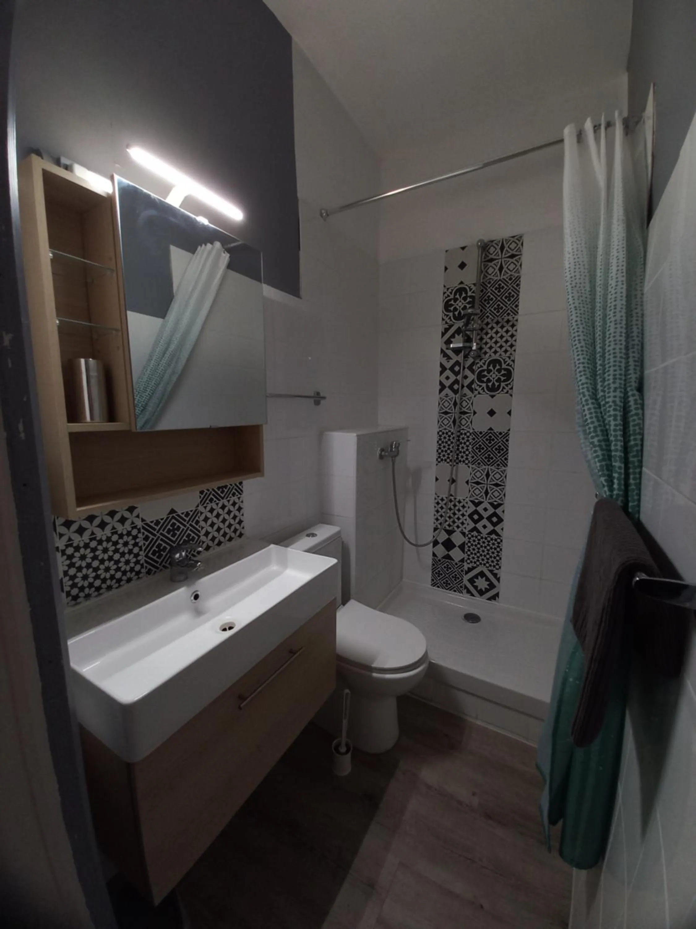 Bathroom in Hôtel Labat