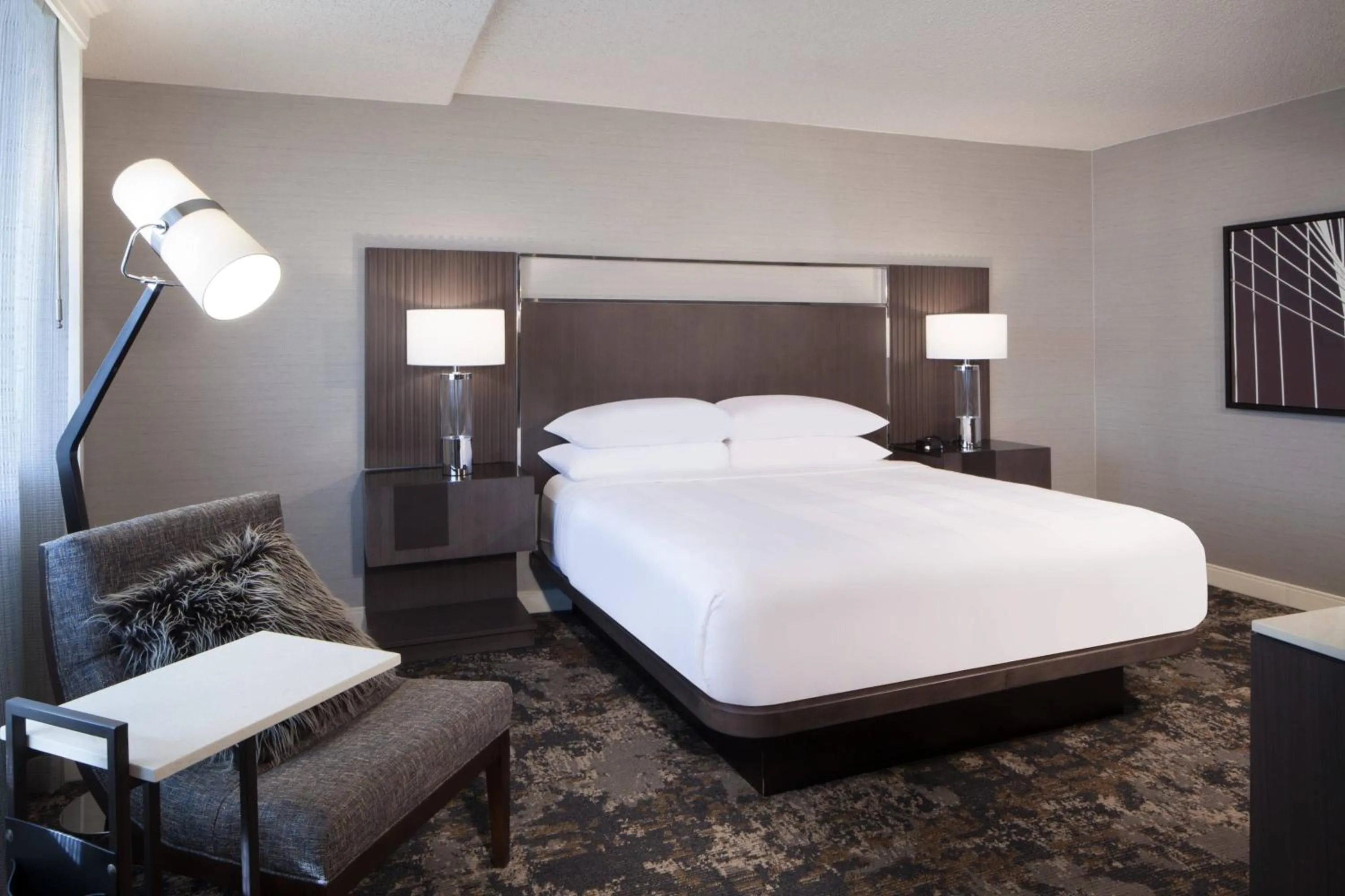 Photo of the whole room, Bed in Dallas/Fort Worth Airport Marriott