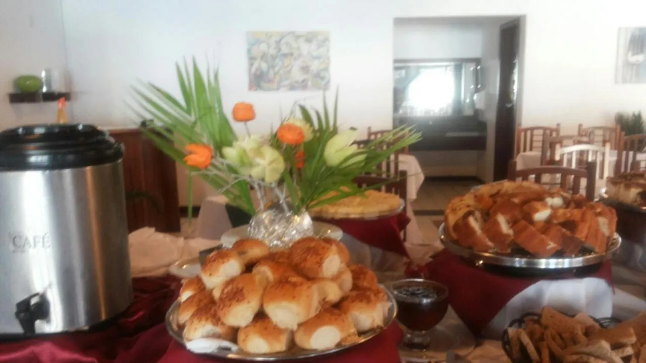 Restaurant/places to eat in Sueds Premium