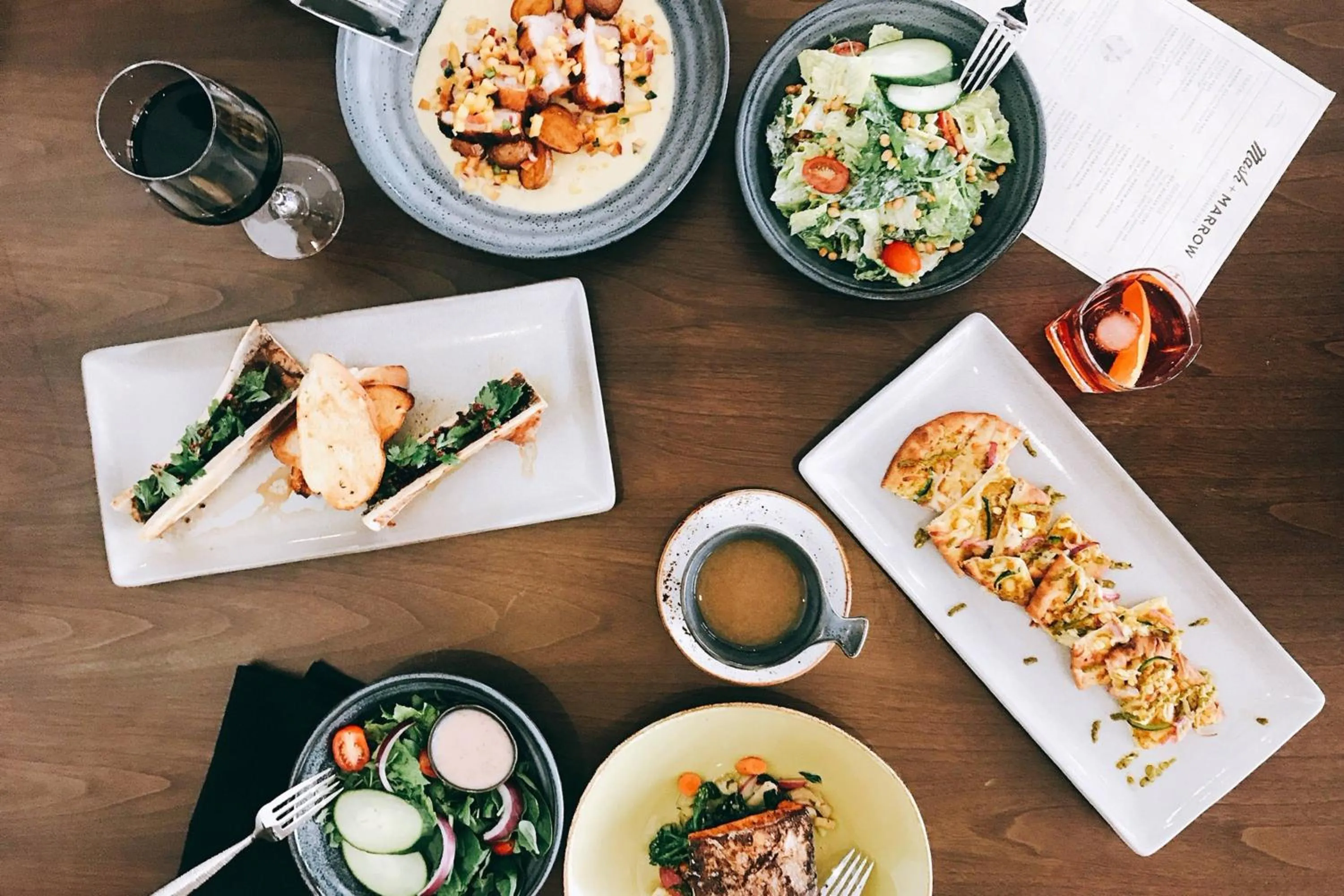 Restaurant/places to eat in Des Moines Marriott Downtown