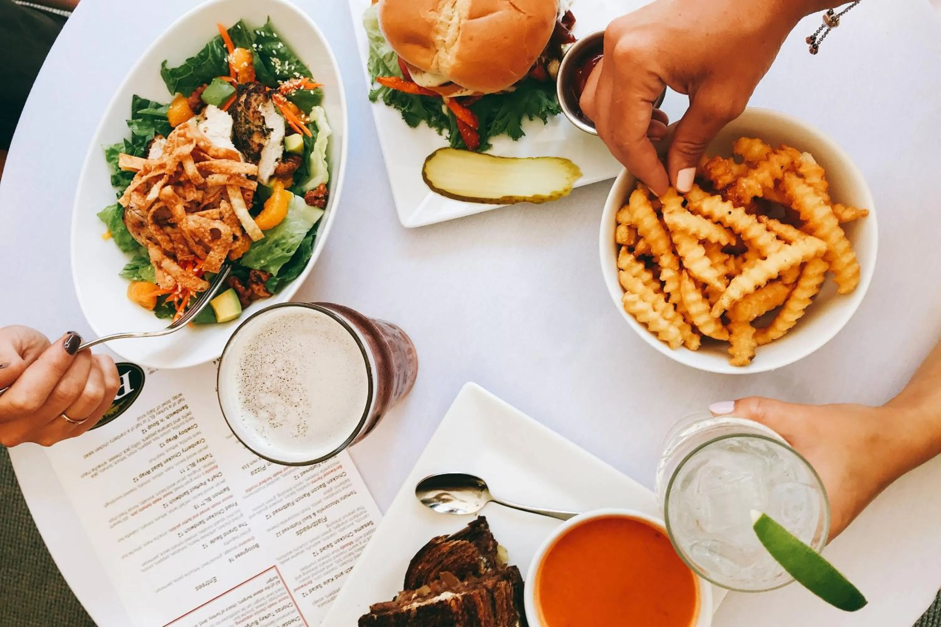 Restaurant/places to eat in Des Moines Marriott Downtown