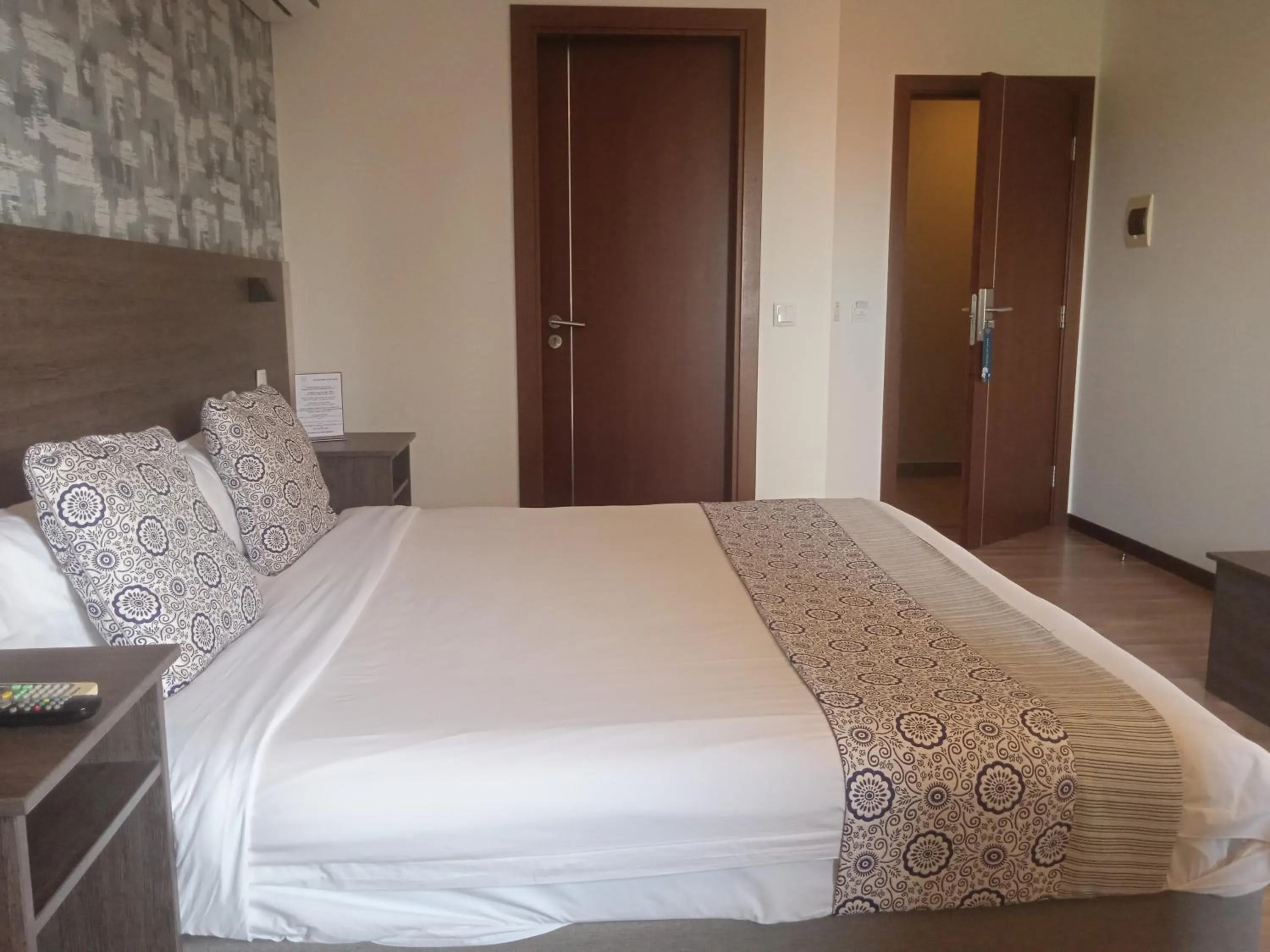 Bedroom, Bed in Hotel Kapital