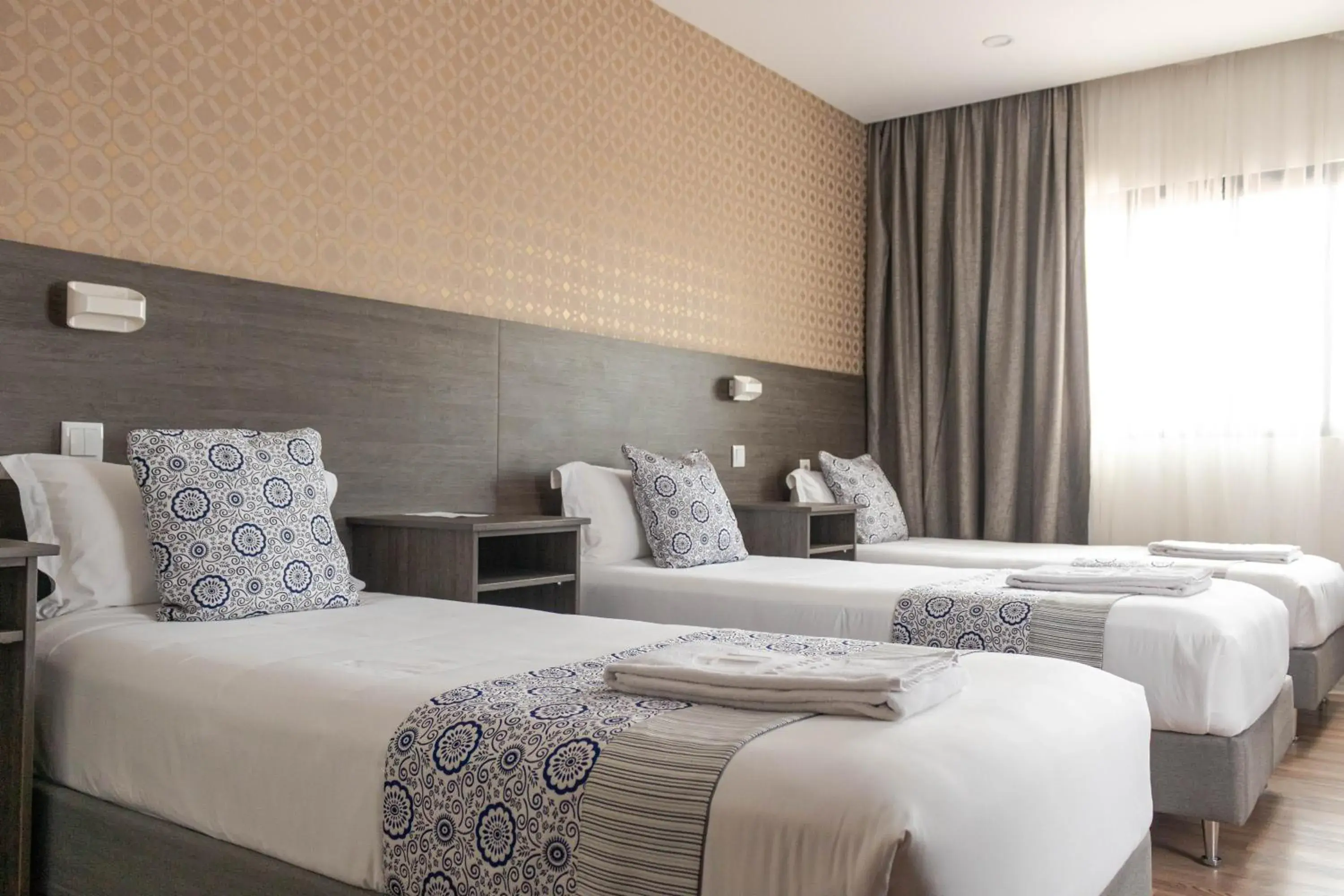 Standard Triple Room in Hotel Kapital Standard Triple Room in Hotel Kapital