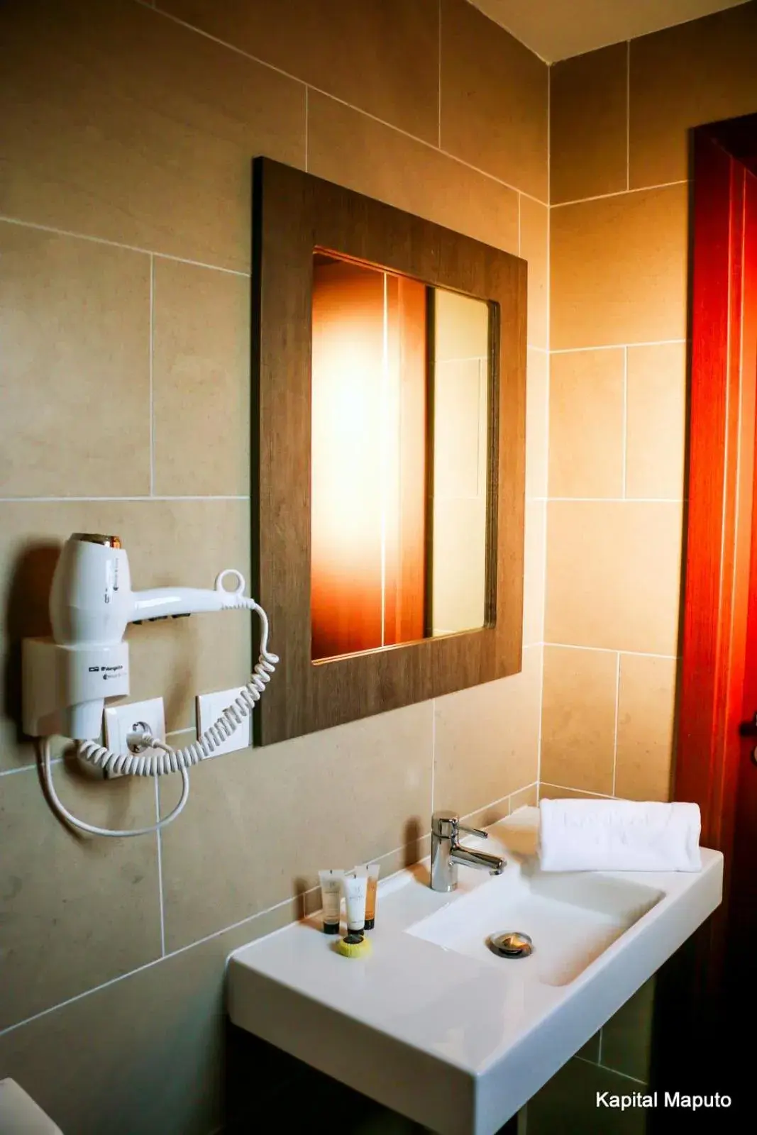 Deluxe Double or Twin Room in Hotel Kapital Deluxe Double or Twin Room in Hotel Kapital