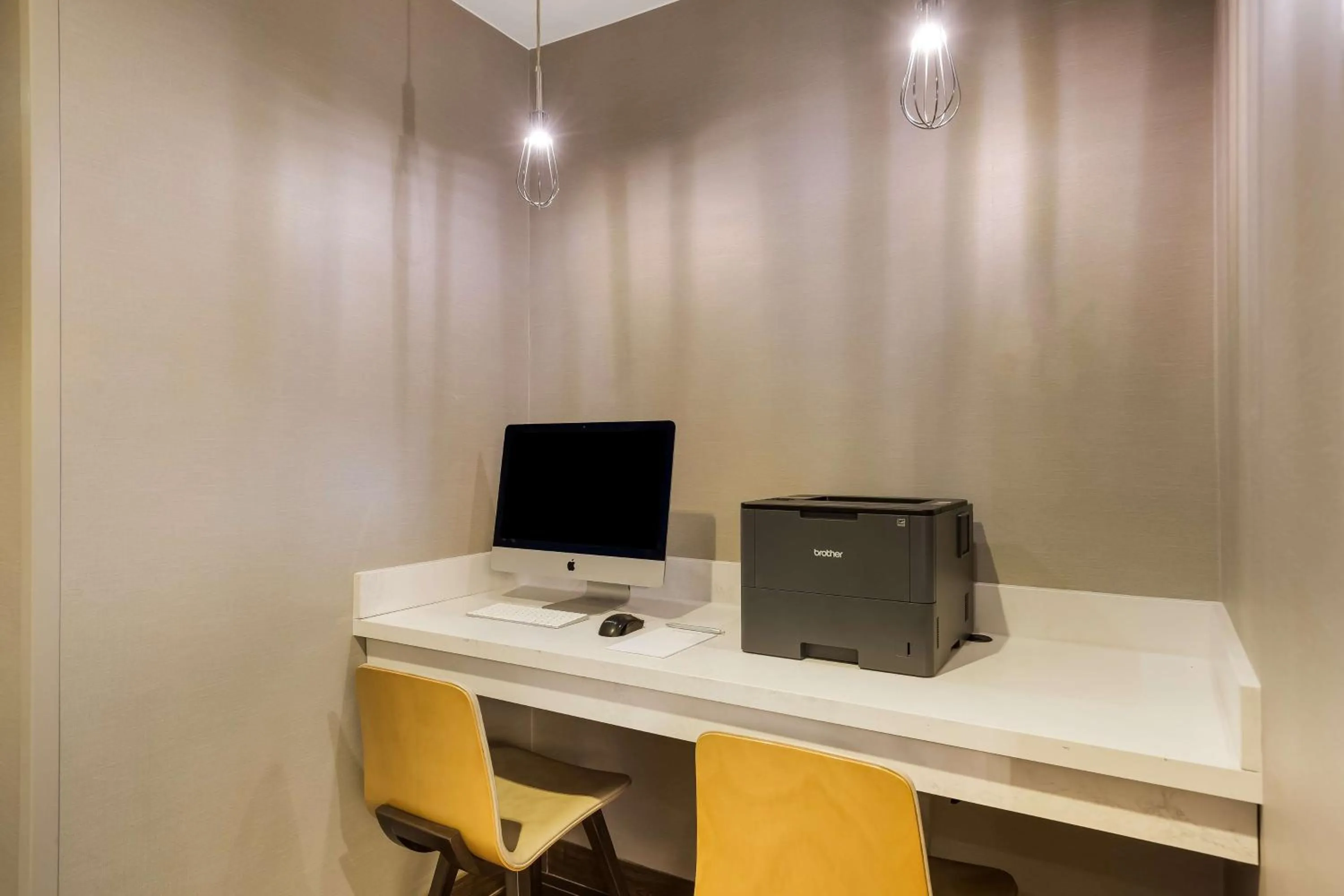 Business facilities in Sonesta ES Suites Parsippany Morris Plains